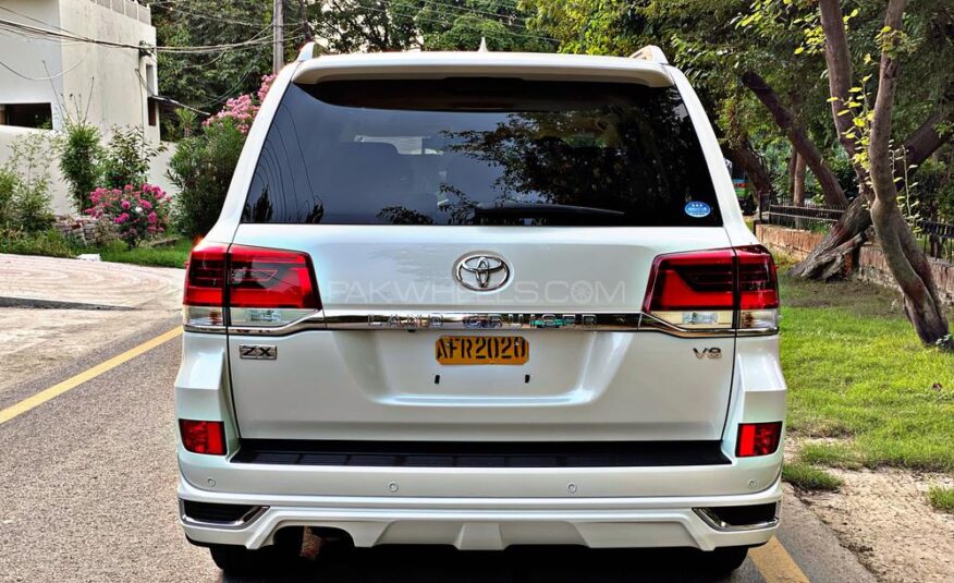 Toyota Land Cruiser ZX 2016