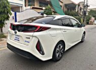 Toyota Prius PHV (Plug In Hybrid) 2017