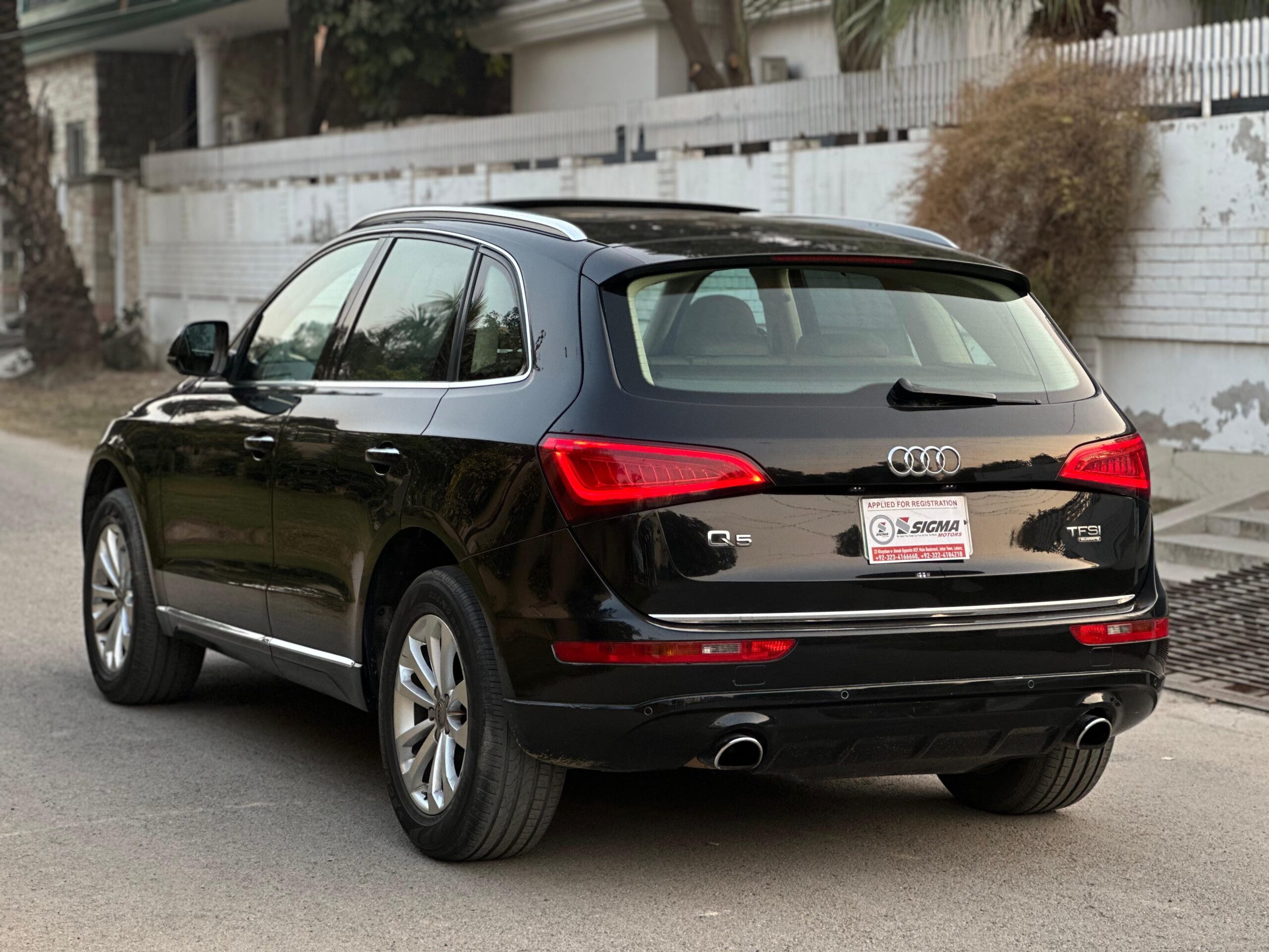 
								Audi Q5 Quattro 2014 full									