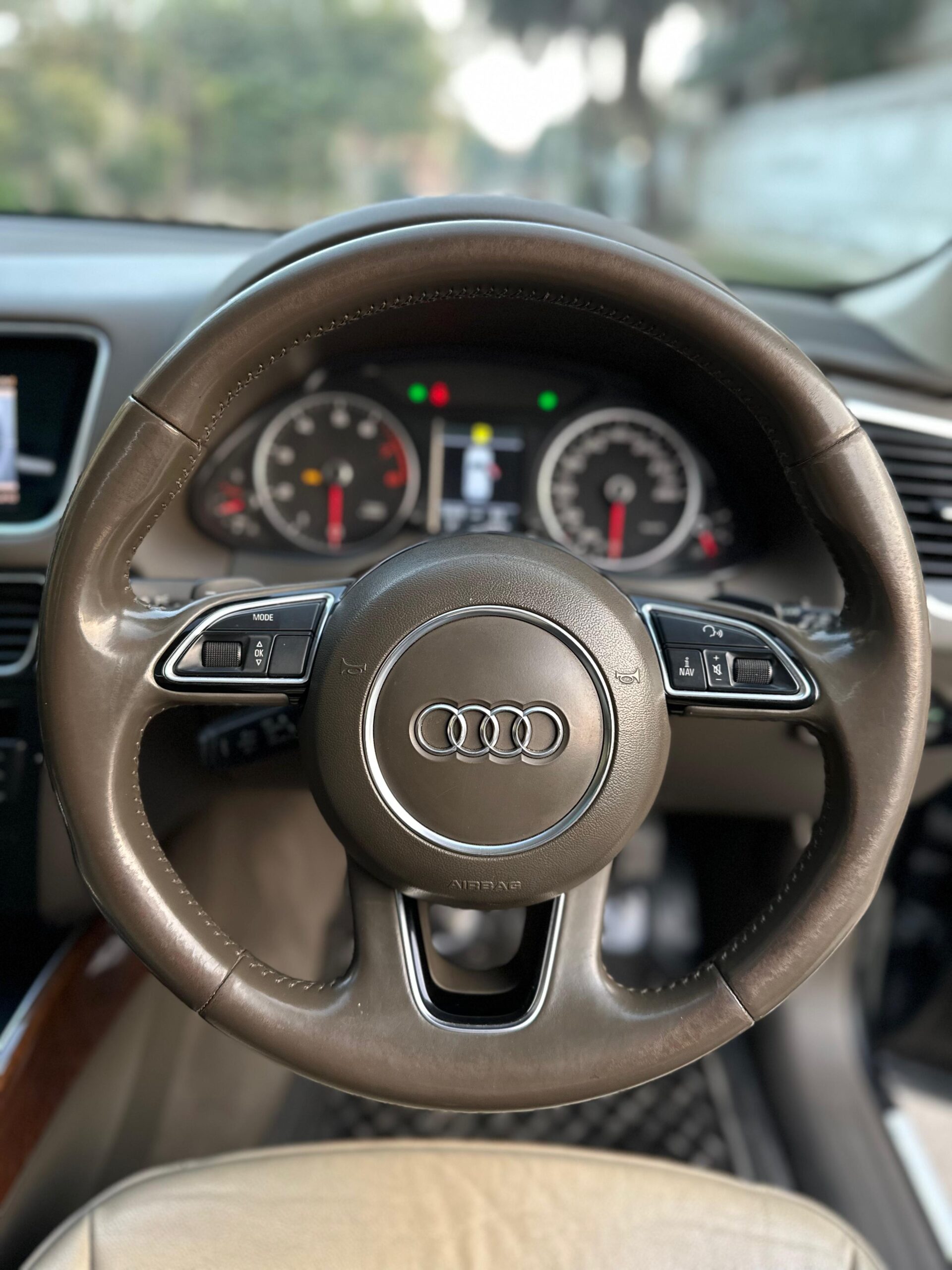 
								Audi Q5 Quattro 2014 full									