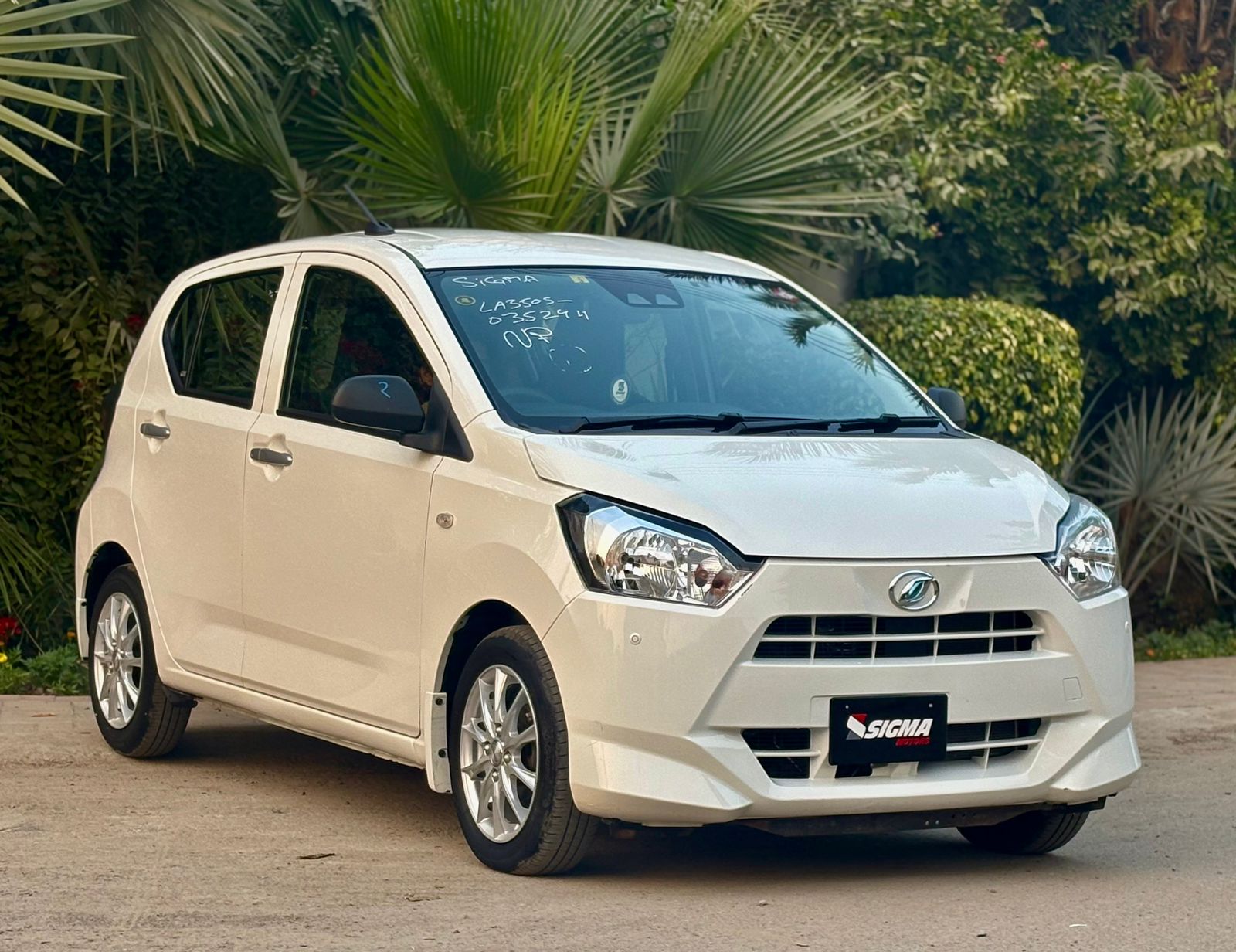 
								Daihatsu Mira ES XSA3 2023 full									