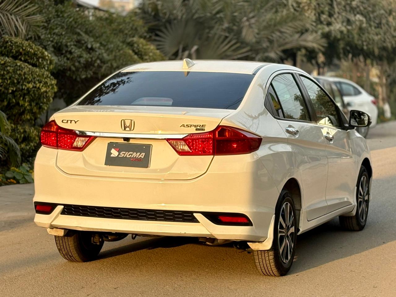 
								Honda City 1.5 Aspire Automatic 2022 full									