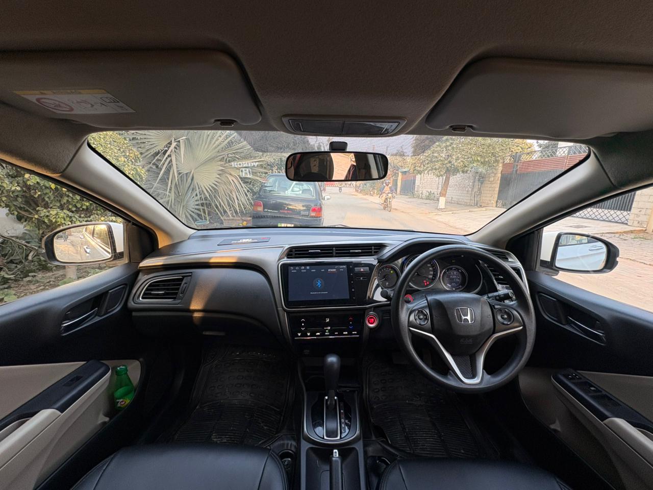 
								Honda City 1.5 Aspire Automatic 2022 full									