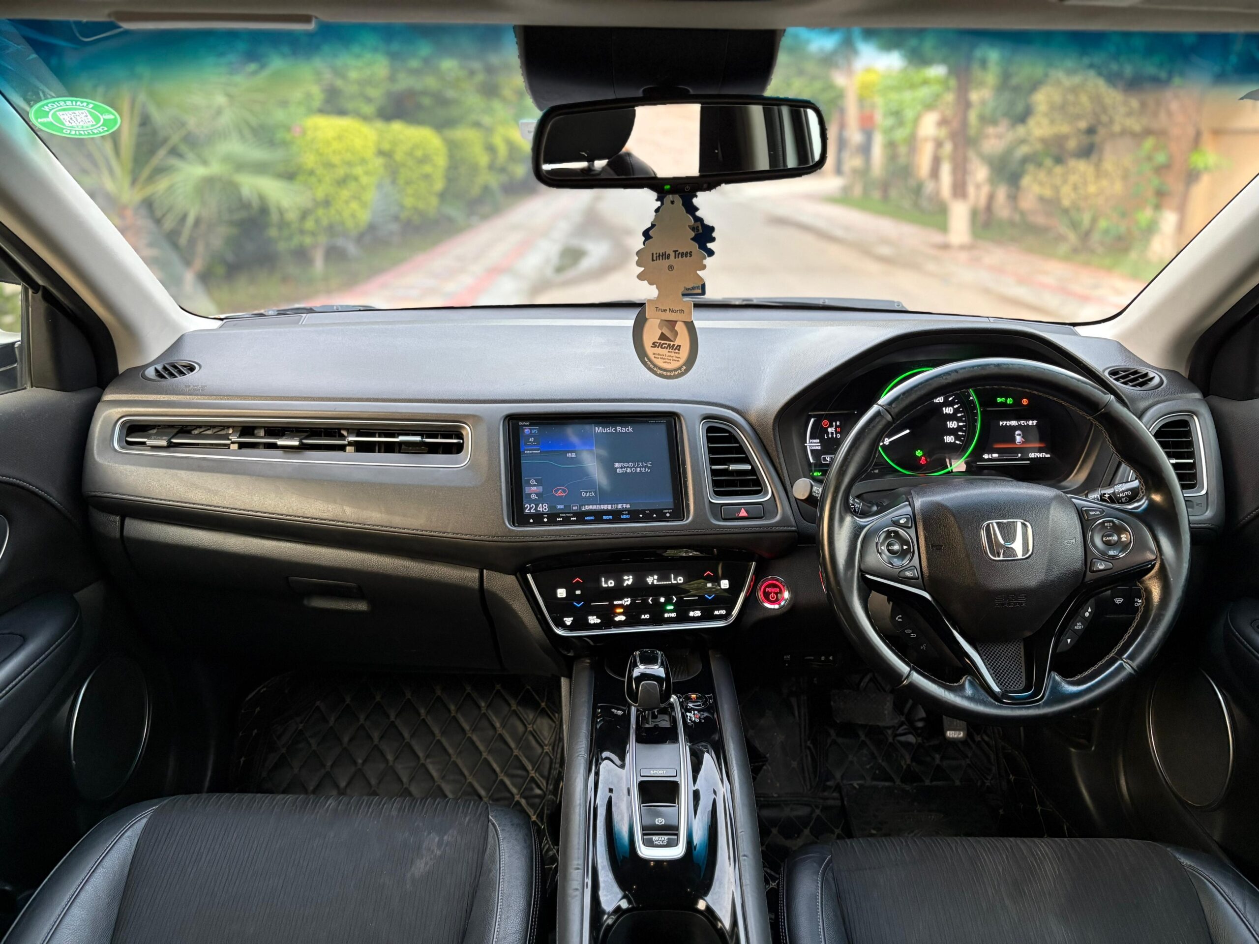 
								Honda Vezel Z Sensing Package 2019 full									