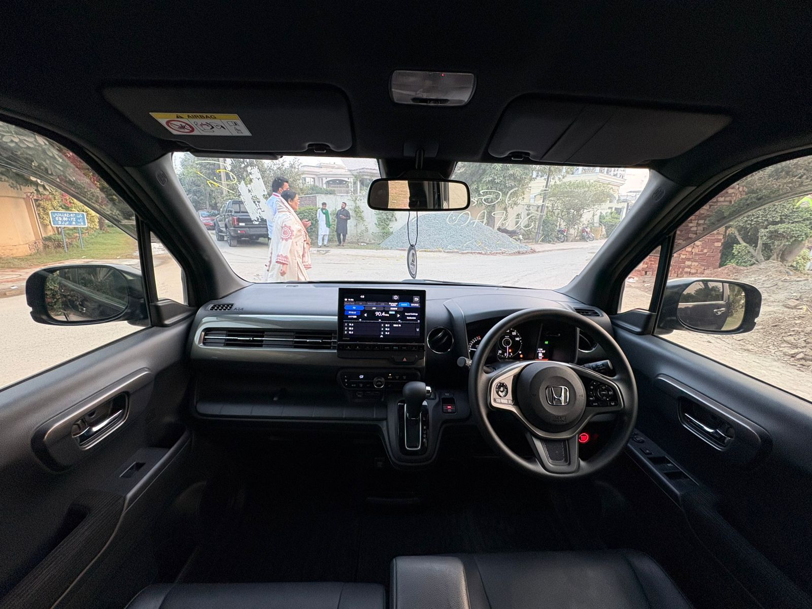 
								Honda N WGN Custom 2022 full									