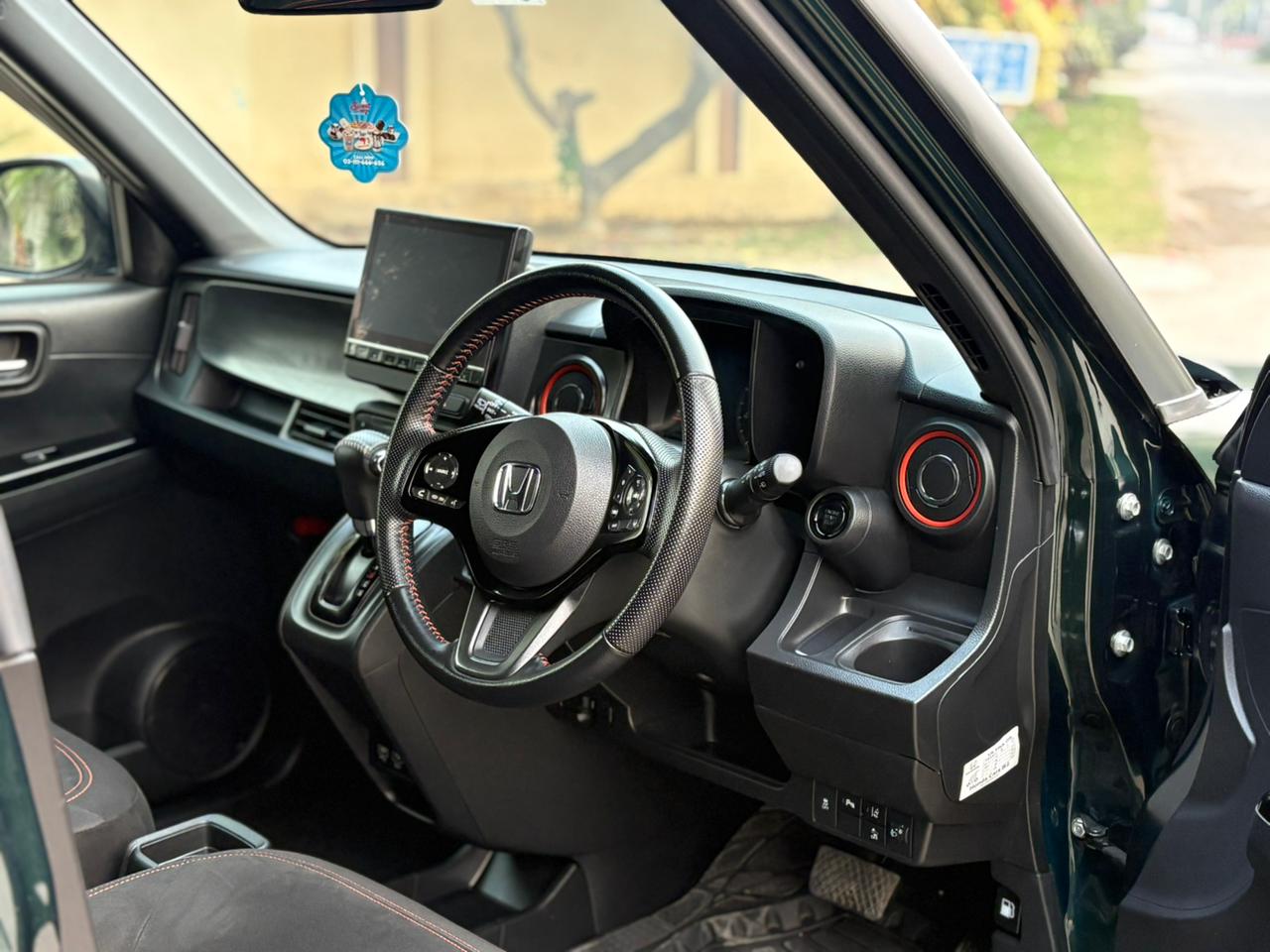 
								Honda N One RS 2023 (New Shape) full									