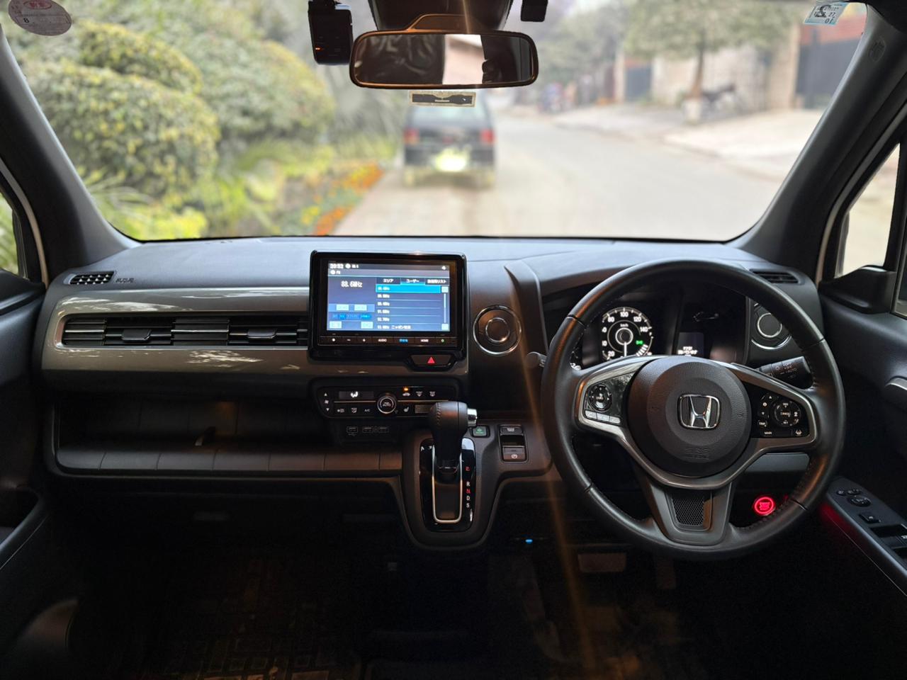 
								Honda N WGN Custom Turbo 2024 full									