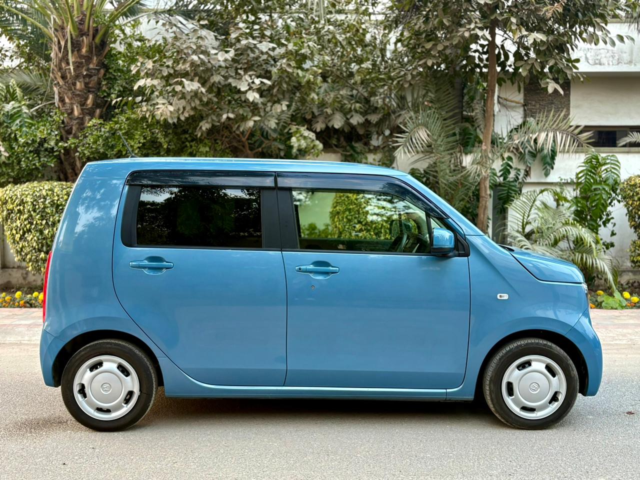 
								Honda N WGN 2022 full									