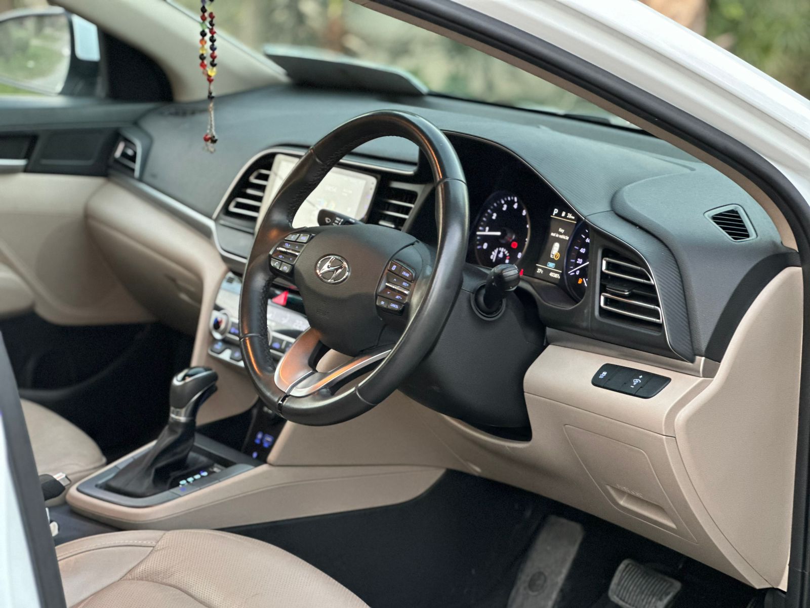 
								Hyundai Elantra GLS 2.0 2022 full									