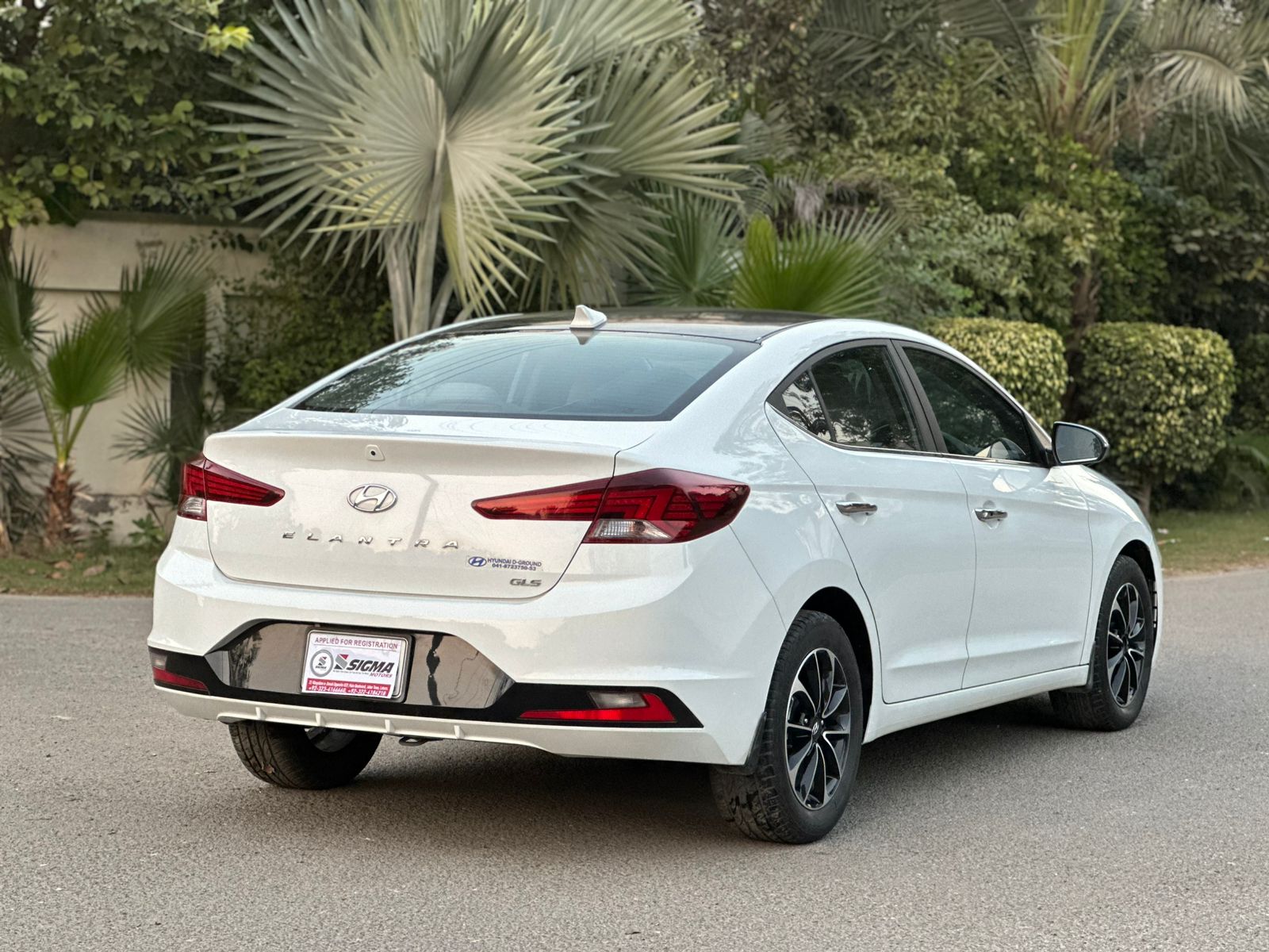 
								Hyundai Elantra GLS 2.0 2022 full									