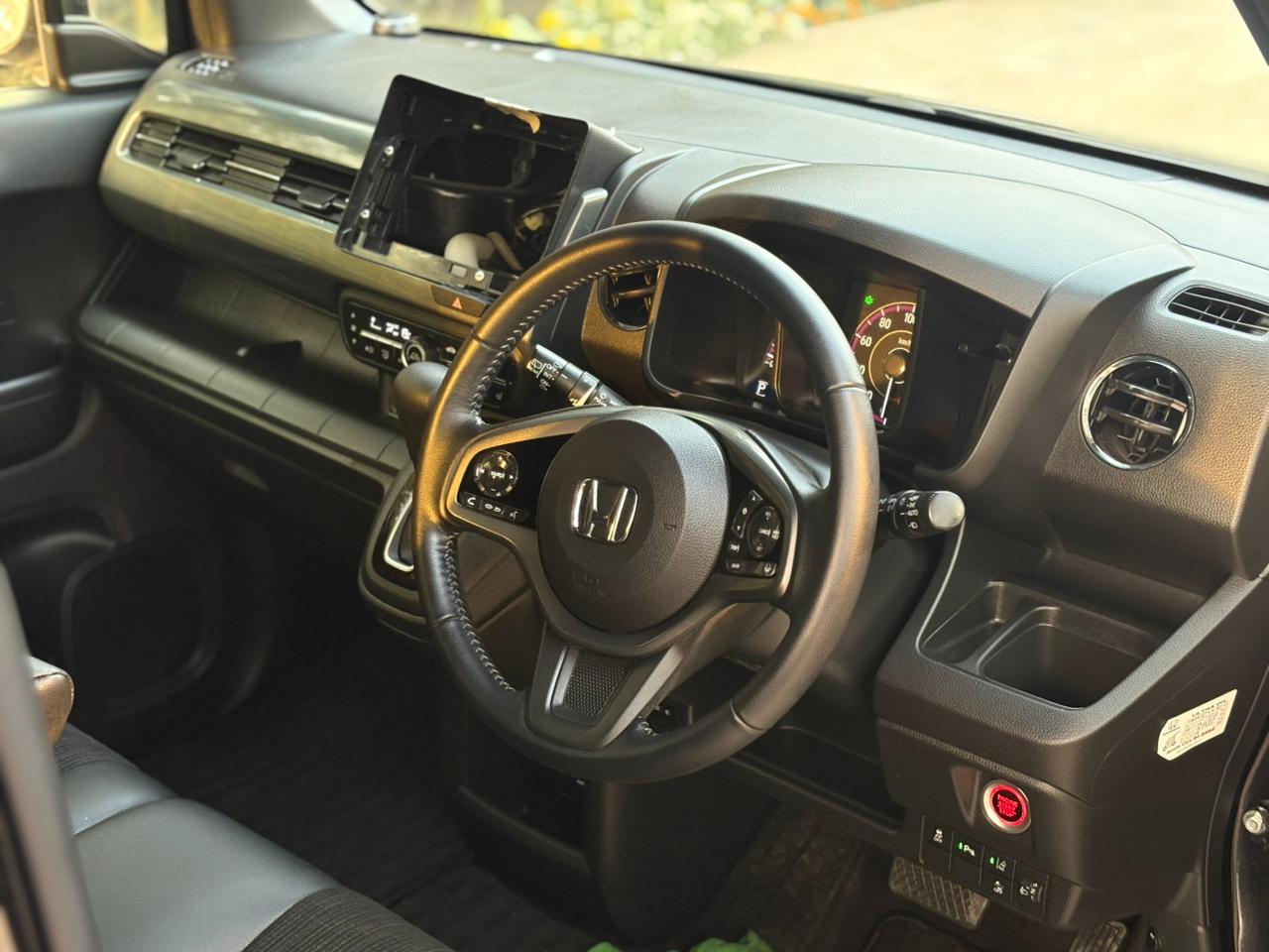 
								Honda N-WGN Custom Turbo 2022 full									