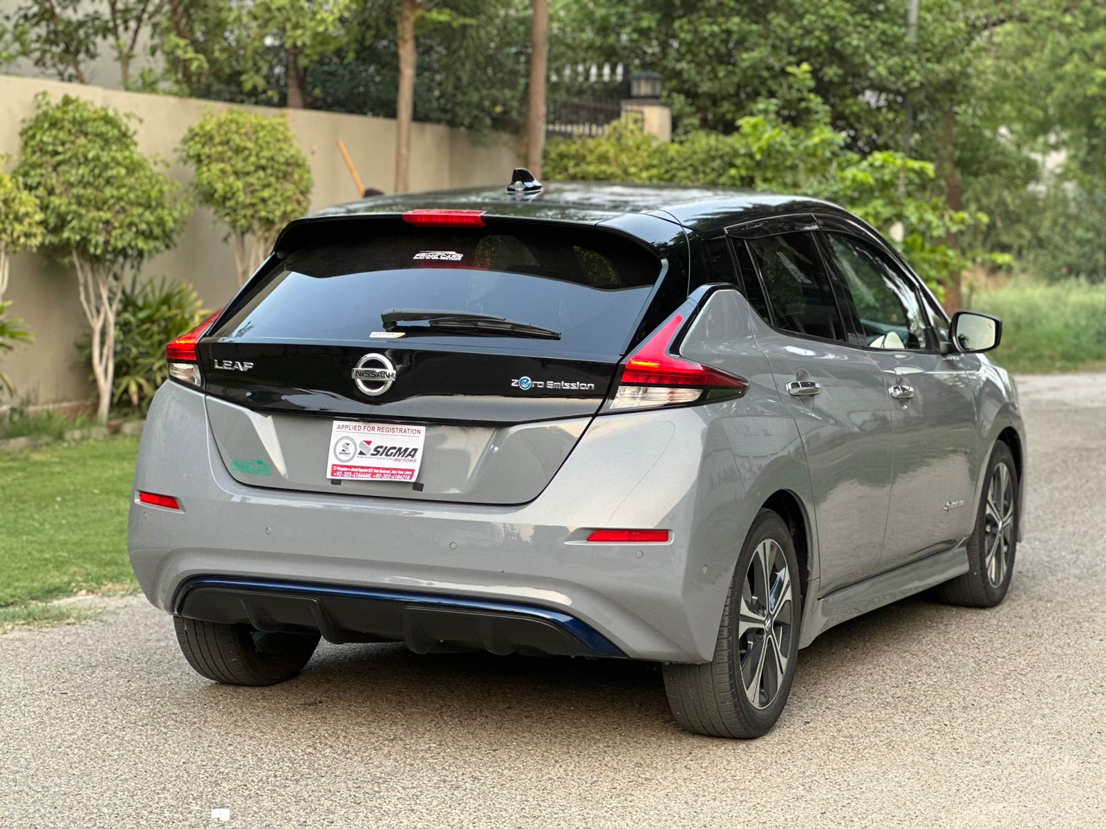 
								Nissan Leaf EV Zero Emission 2020 full									