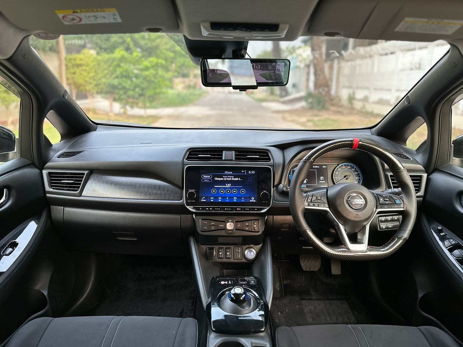 
								Nissan Leaf EV Zero Emission 2020 full									