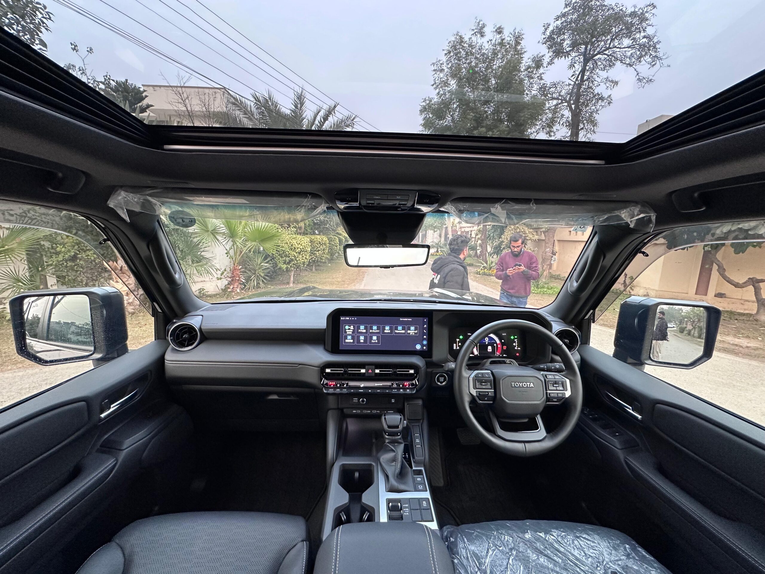 
								Toyota Land Cruiser 250 VX 2024 full									