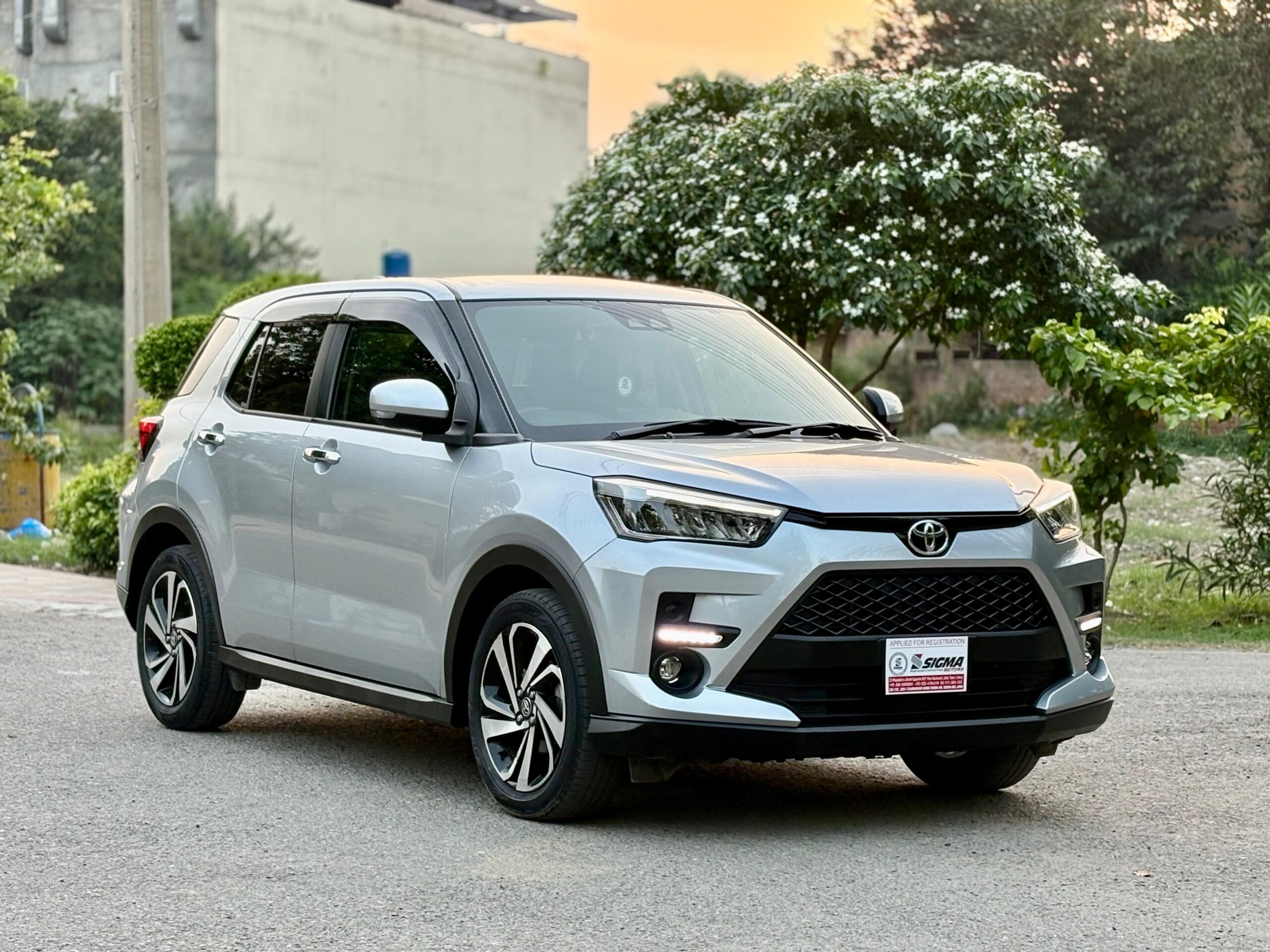 
								Toyota Raize Z Package 2021 full									