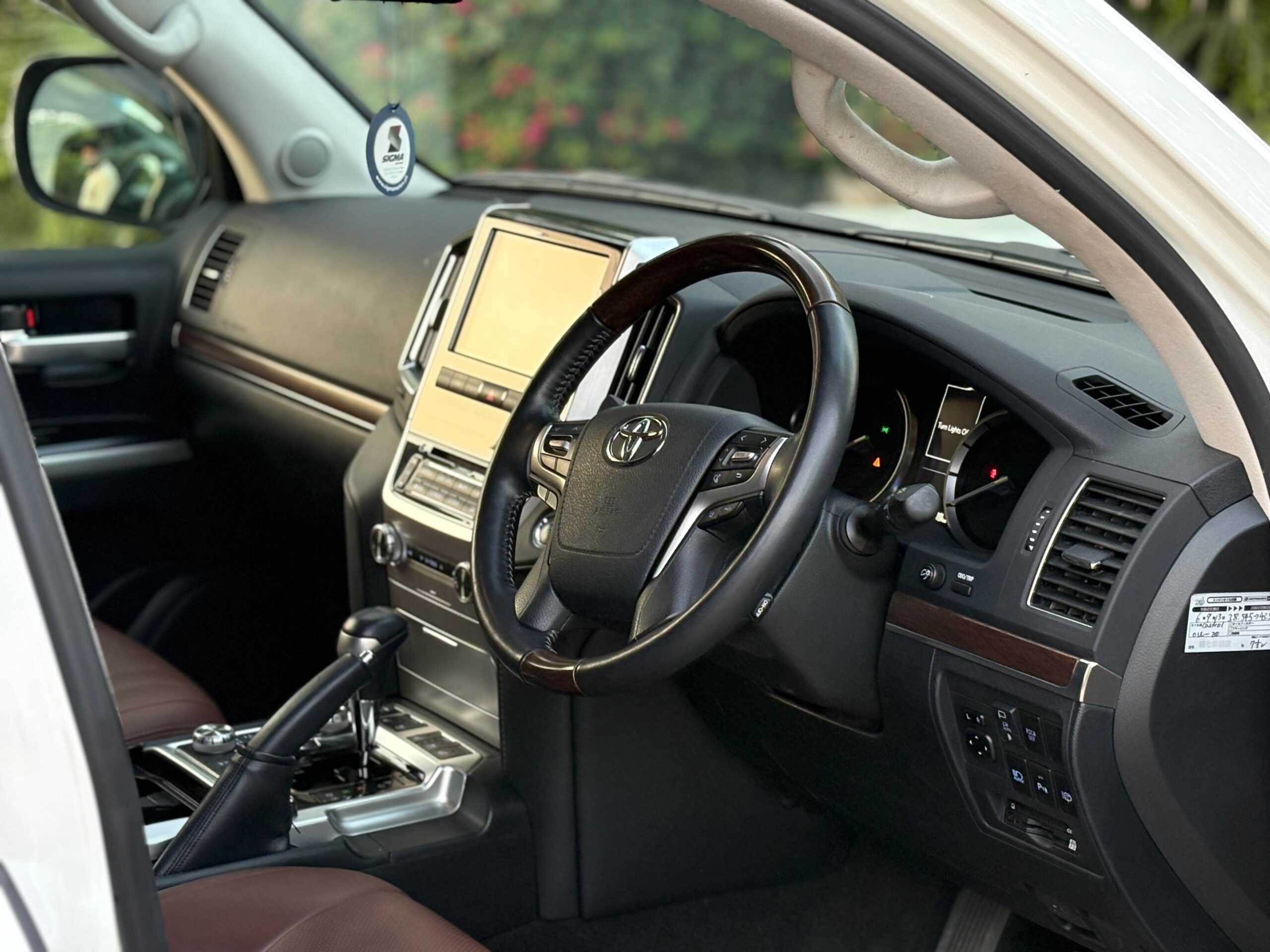 
								Toyota Land Cruiser ZX 2020 full									