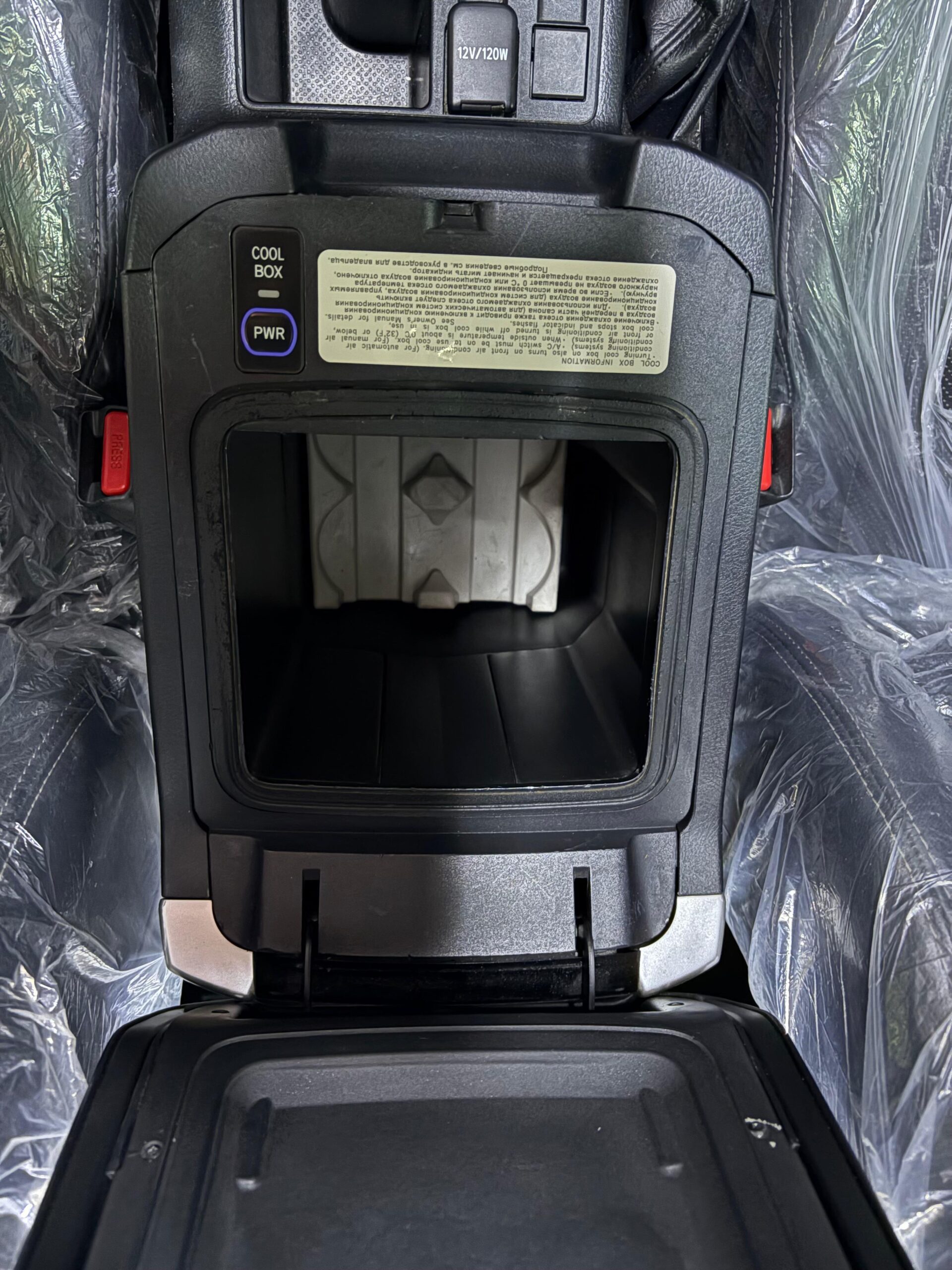 
								Toyota Land Cruiser Prado TXL 2020 full									