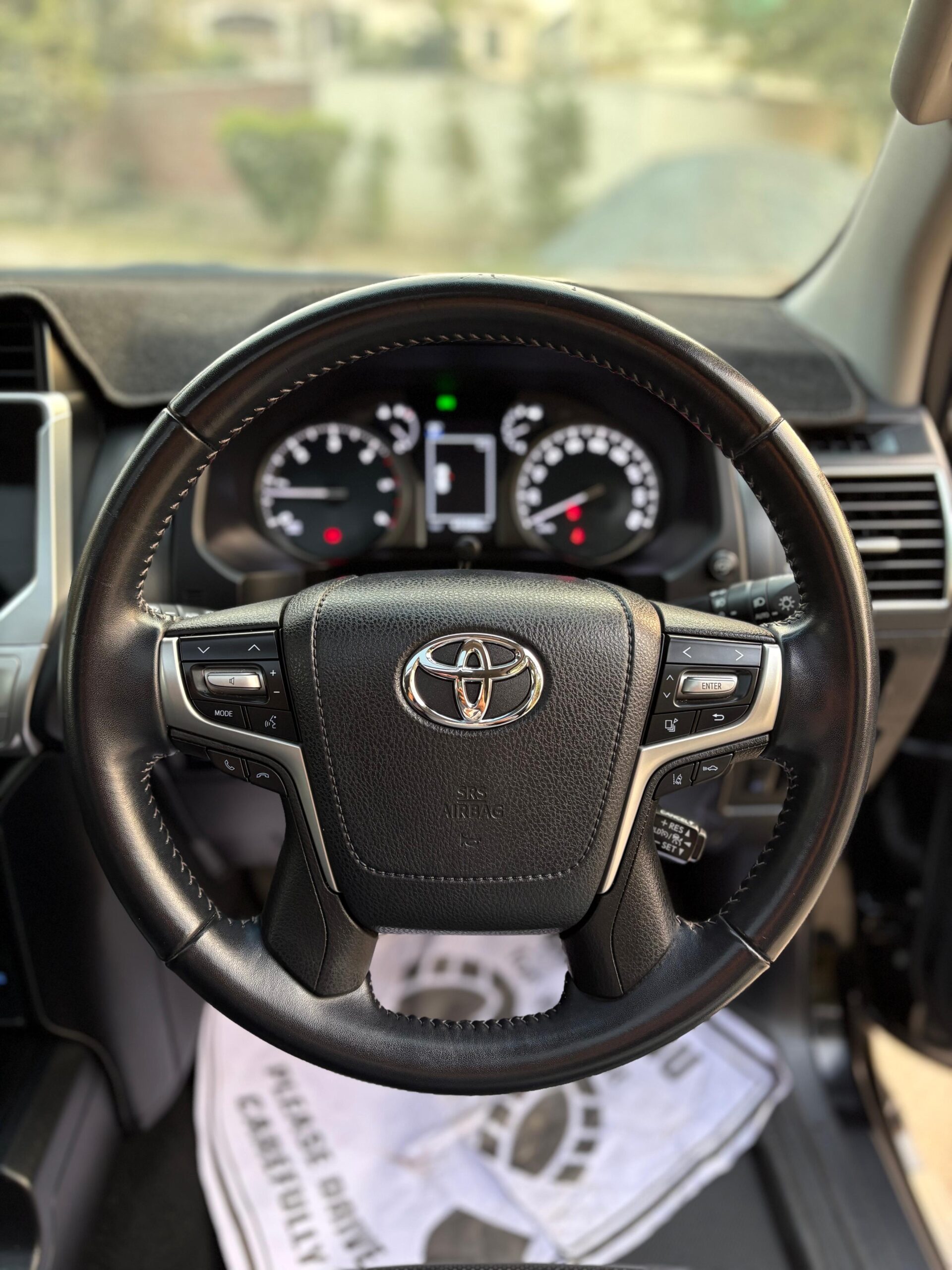 
								Toyota Land Cruiser Prado 2.8 Diesel TXL 2021 full									