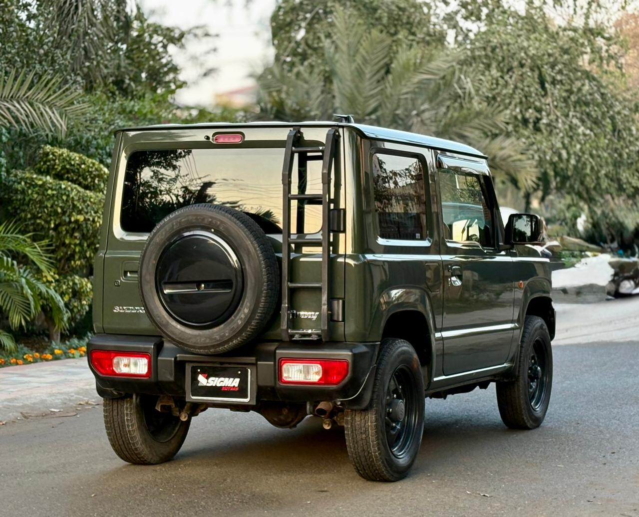 
								Suzuki Jimny 2018 full									