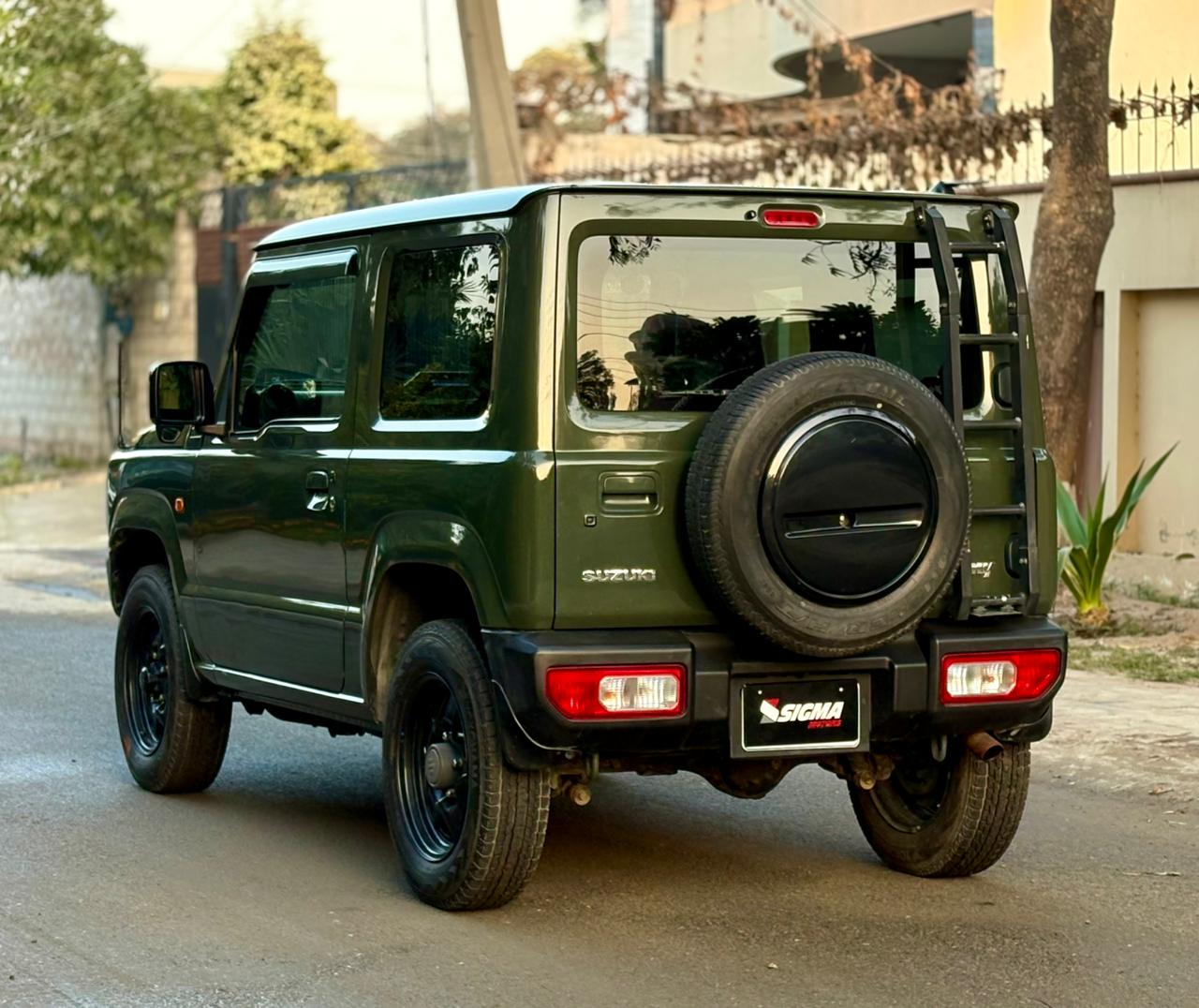 
								Suzuki Jimny 2018 full									