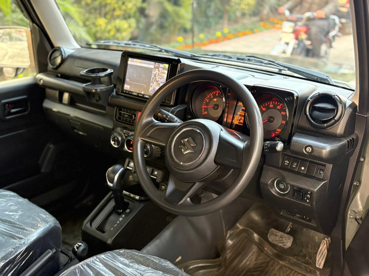 
								Suzuki Jimny 2018 full									
