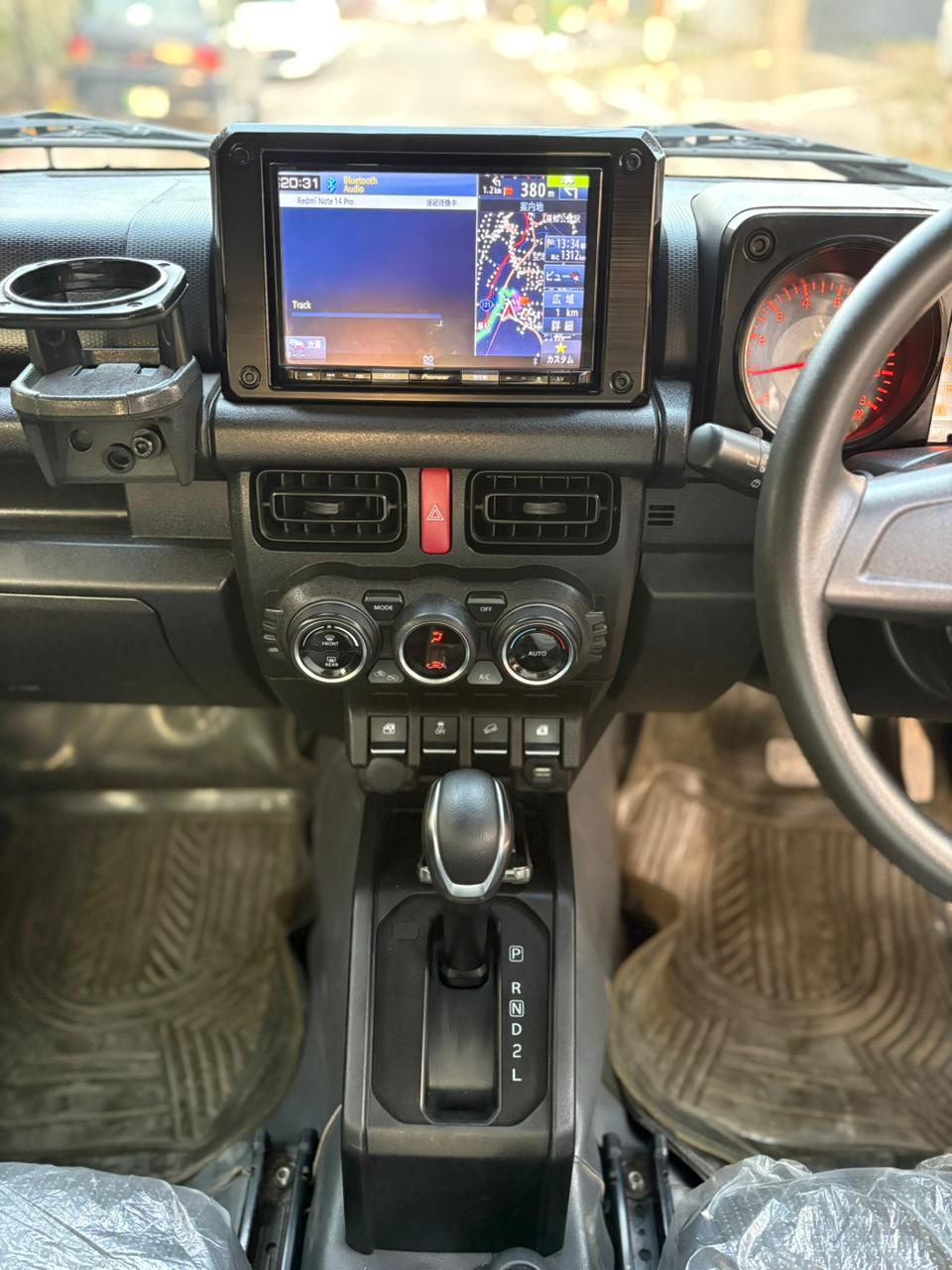 
								Suzuki Jimny 2018 full									