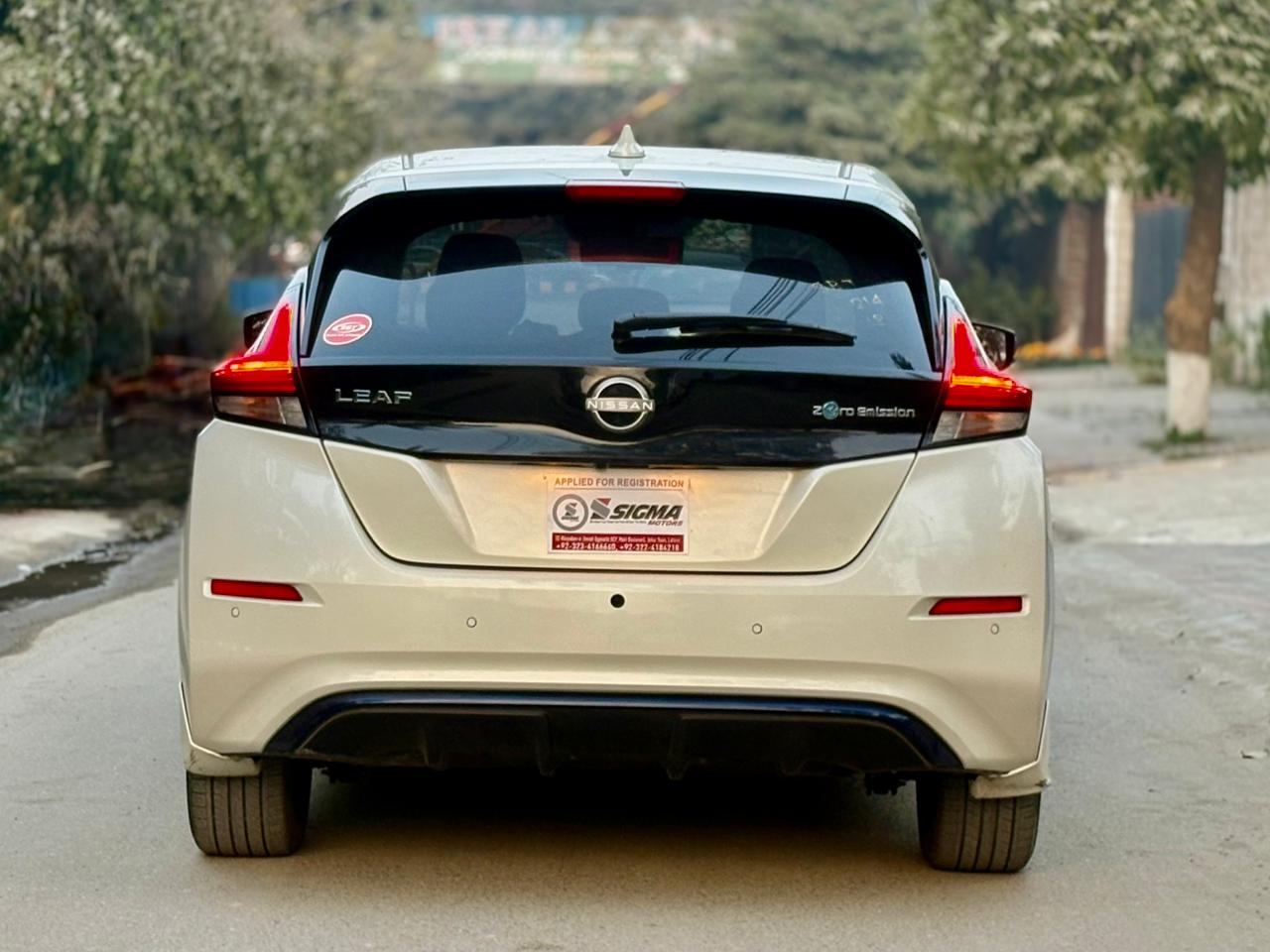 
								Nissan Leaf EV Zero Emission 2021 full									