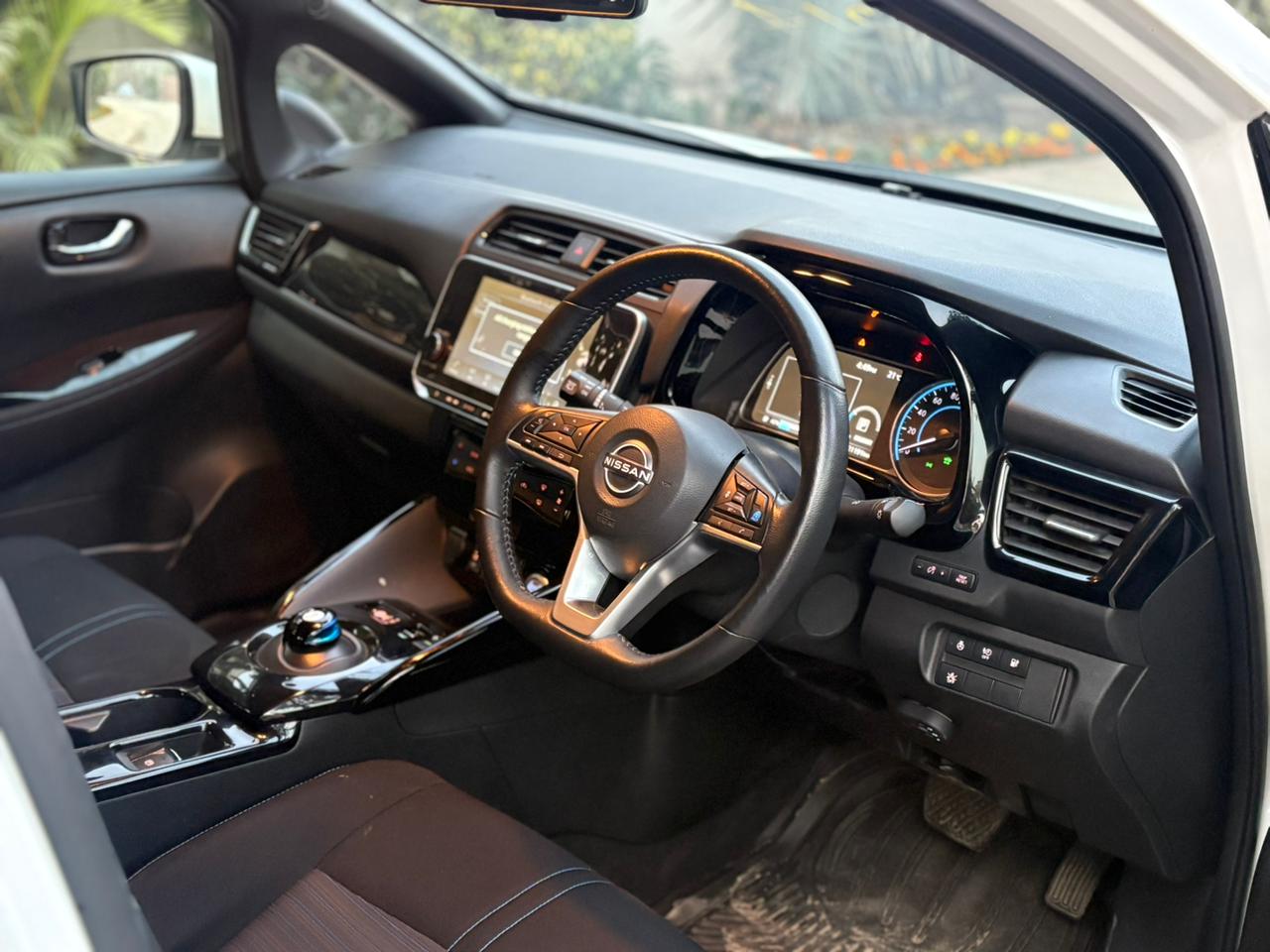 
								Nissan Leaf EV Zero Emission 2021 full									