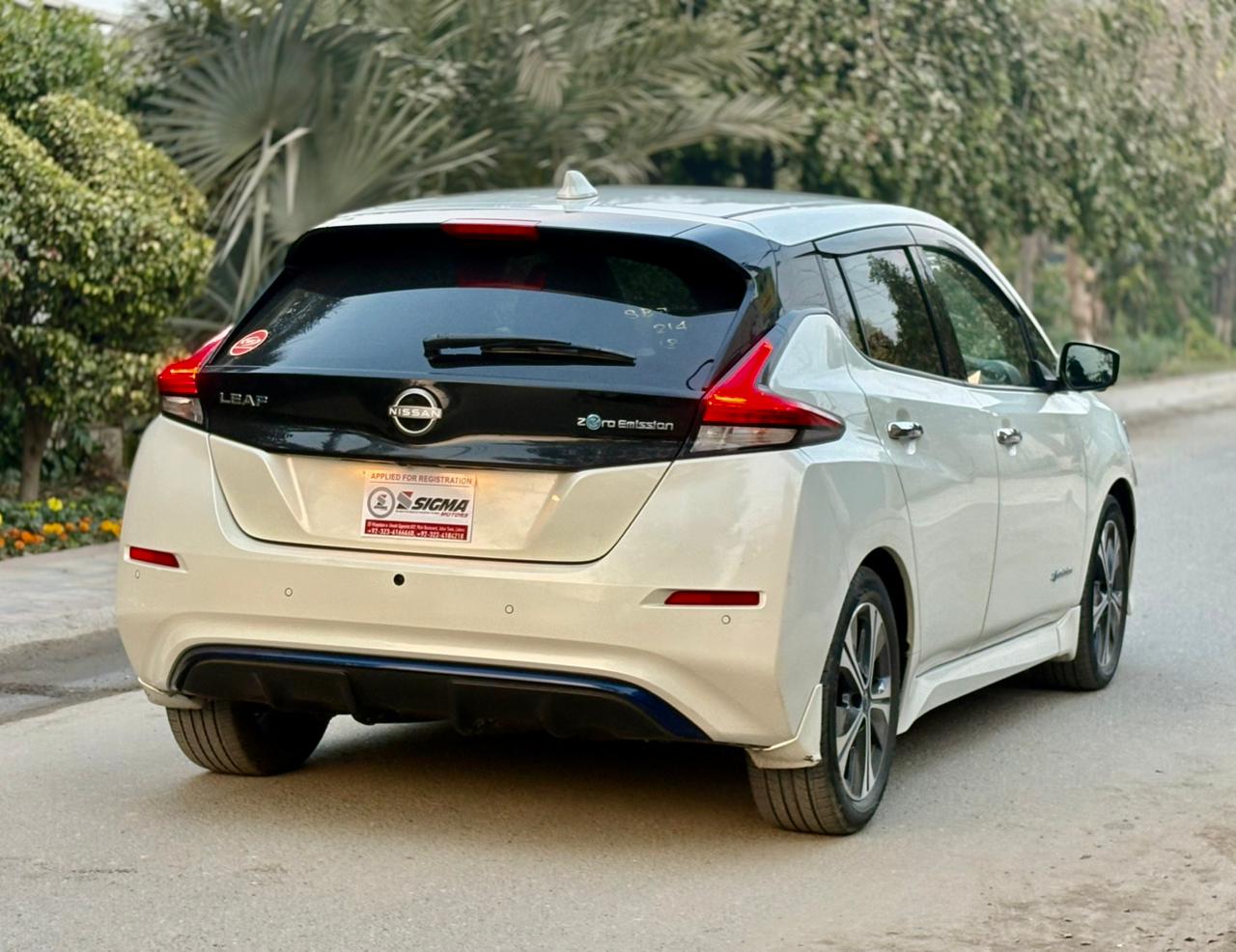 
								Nissan Leaf EV Zero Emission 2021 full									