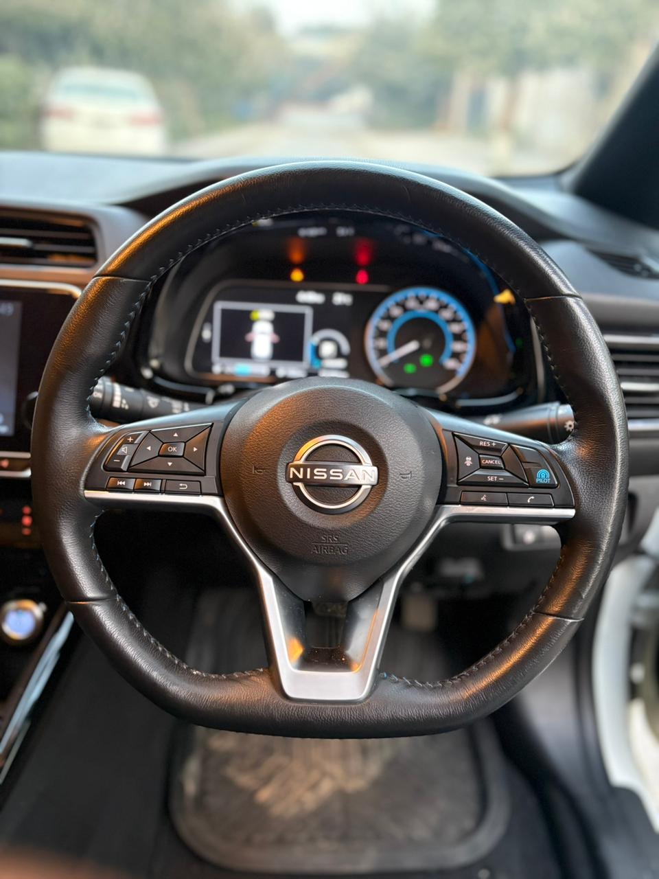 
								Nissan Leaf EV Zero Emission 2021 full									