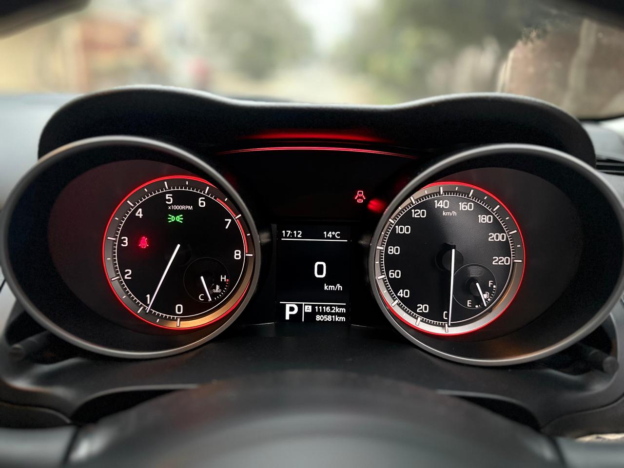 
								Suzuki Swift GLX CVT 2022 full									