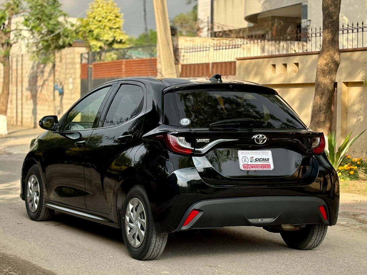 
								Toyota Yaris X 2022 full									