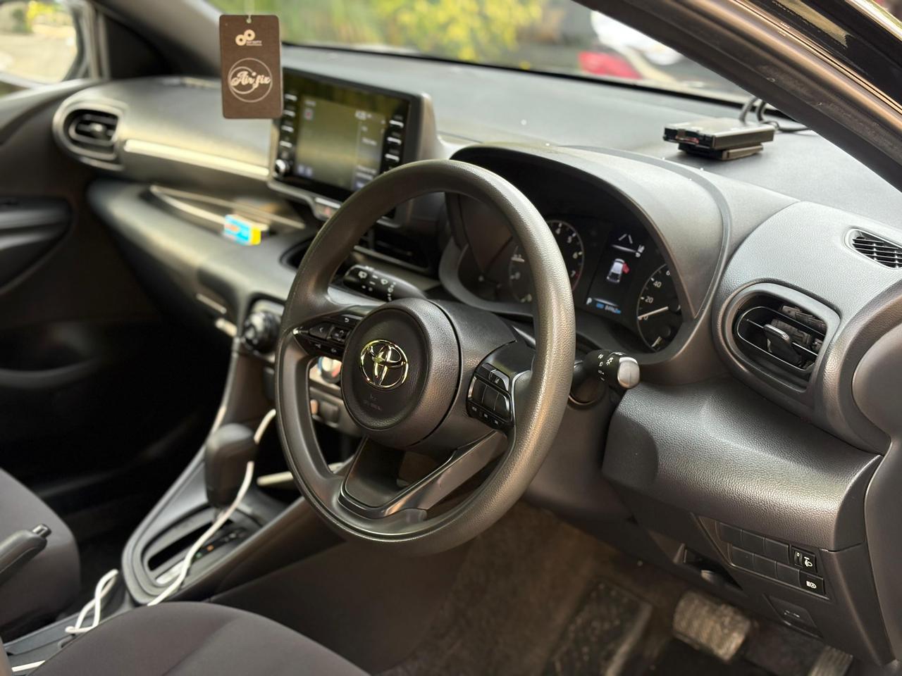 
								Toyota Yaris X 2022 full									