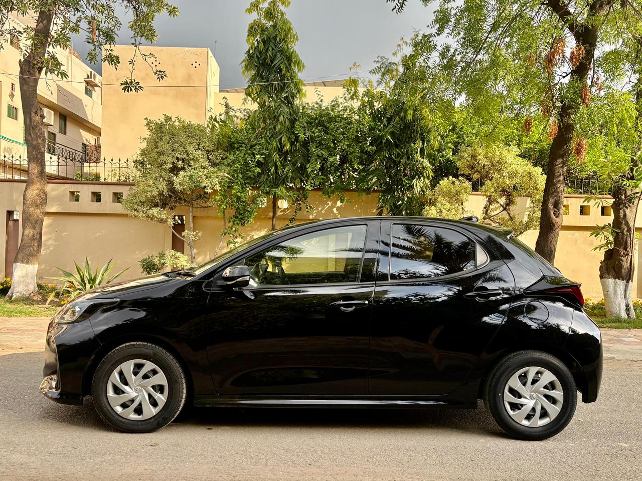 
								Toyota Yaris X 2022 full									