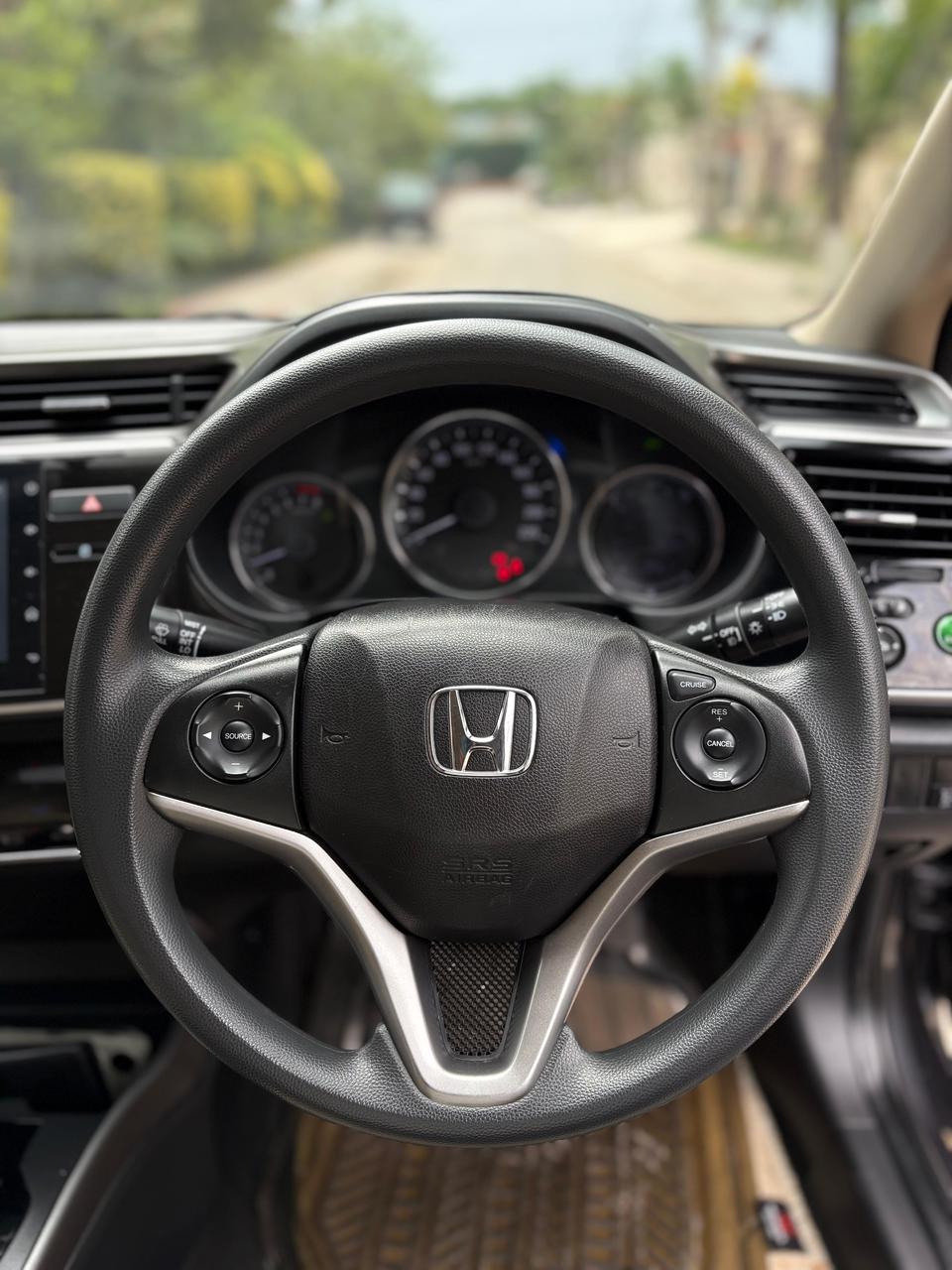 
								Honda City 1.5 Aspire 2022 full									