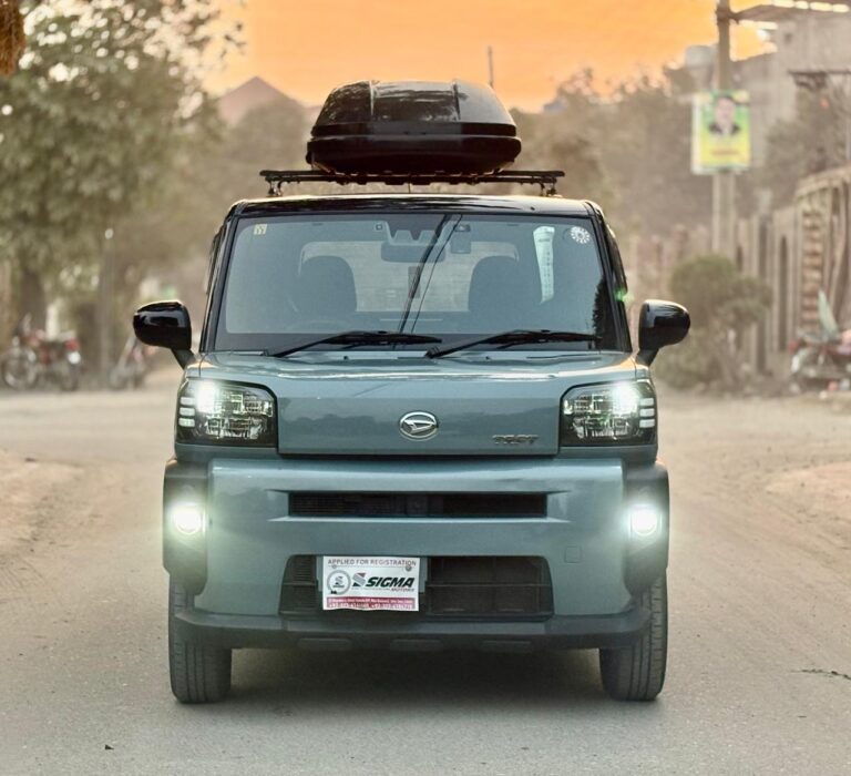 Daihatsu Taft Panoramic Roof 2023