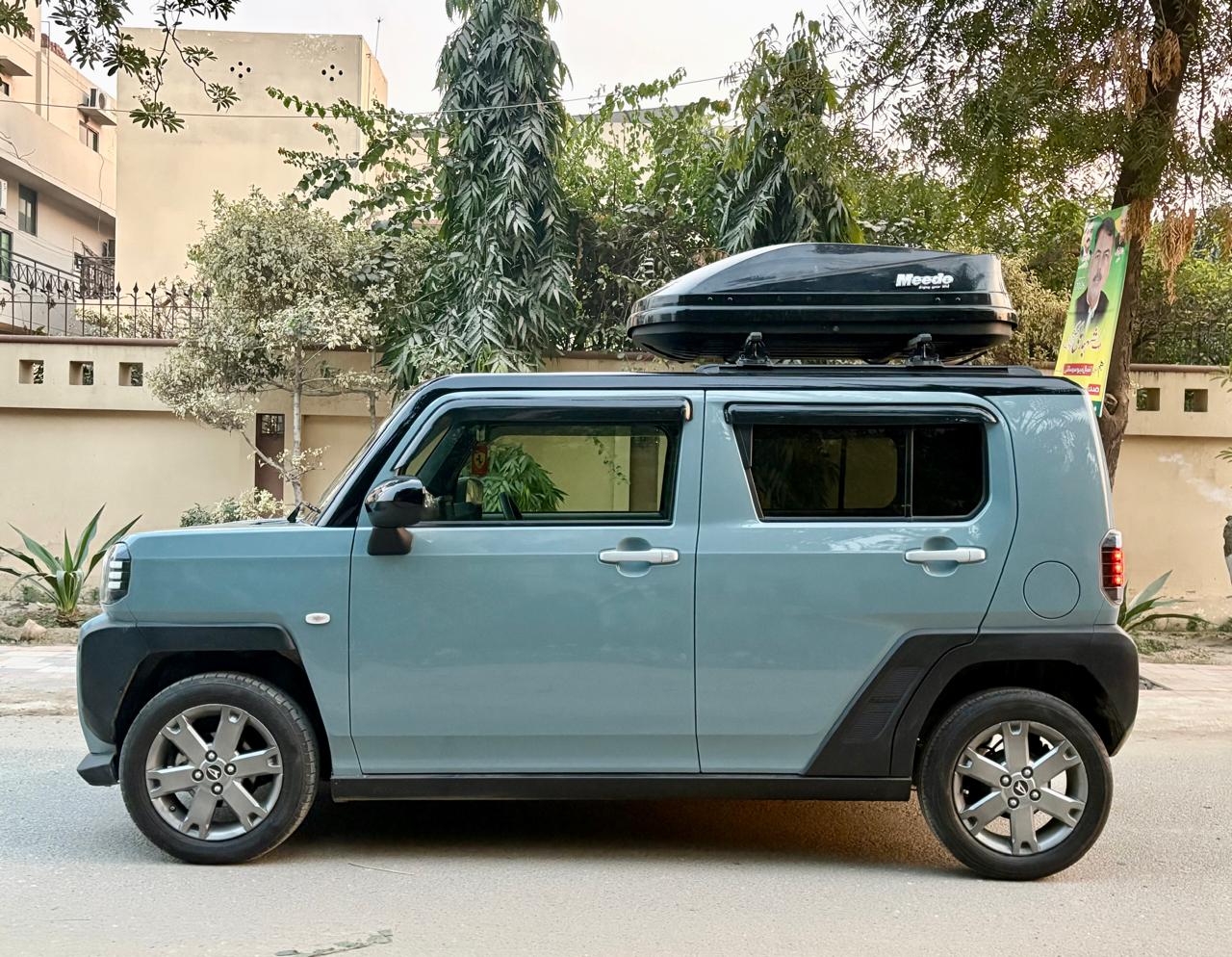 
								Daihatsu Taft Panoramic Roof 2023 full									