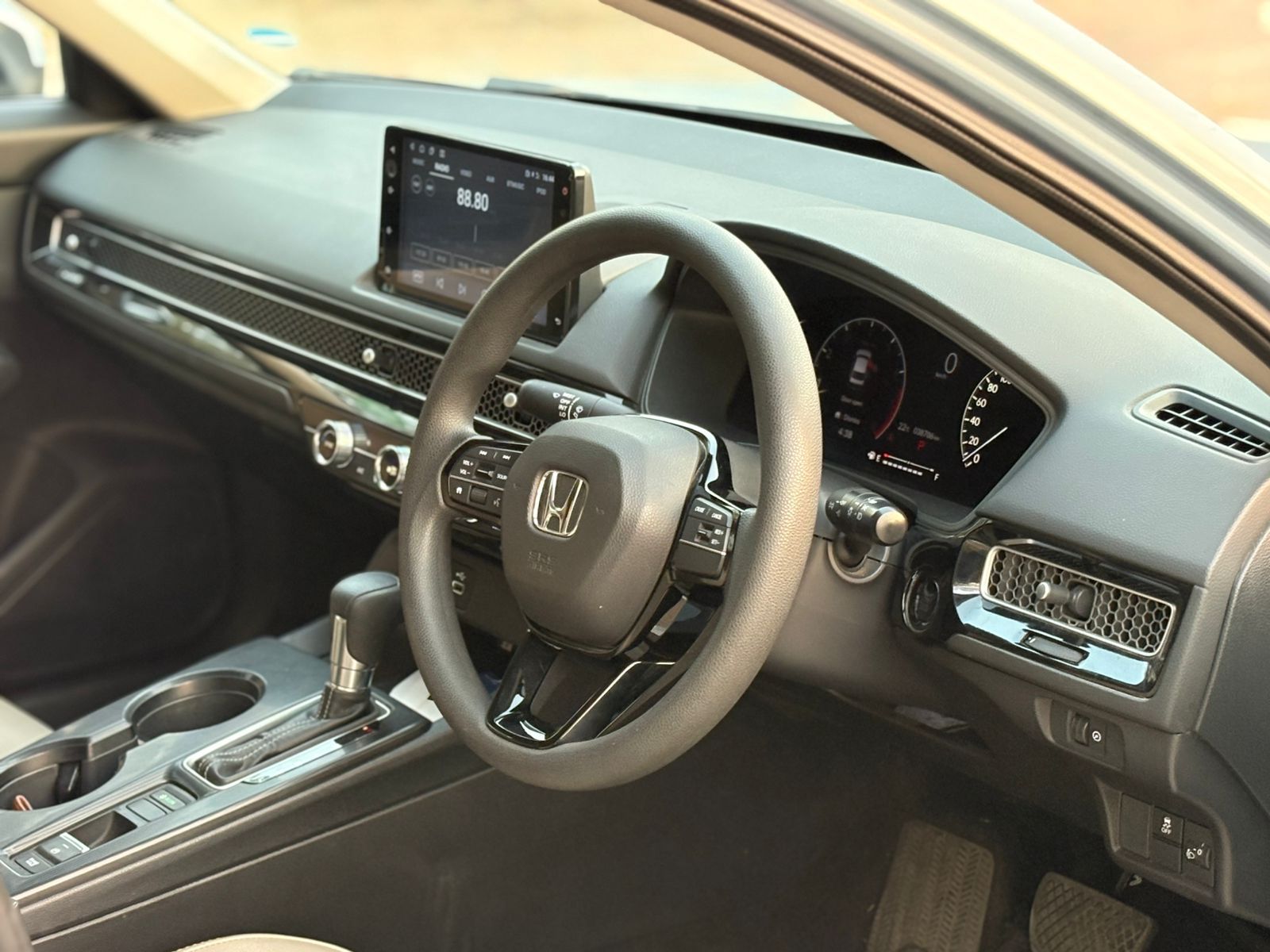 
								Honda Civic i-VTEC Oriel Prosmatec 2022 full									