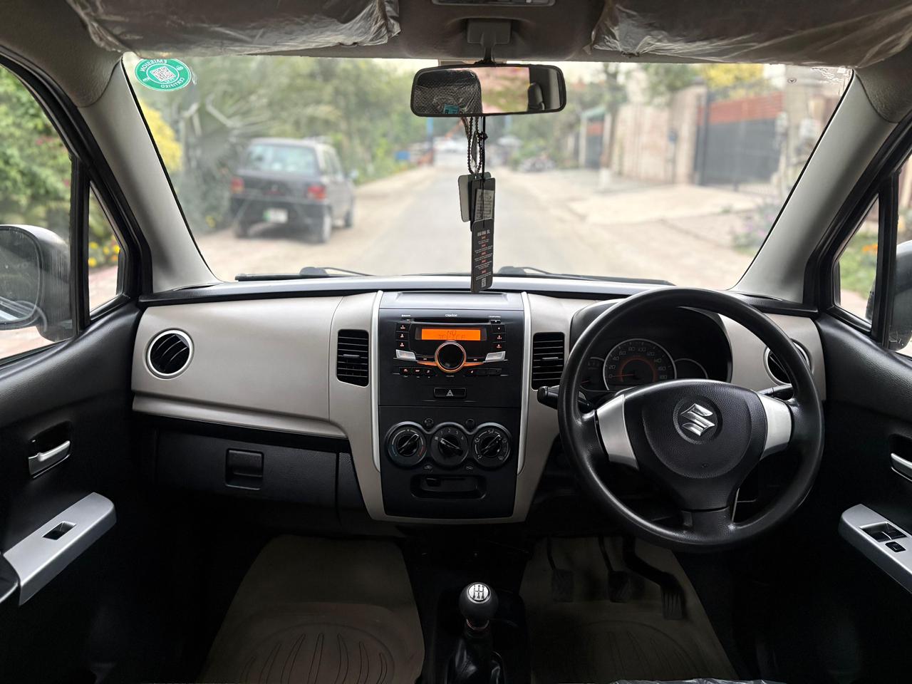 
								Suzuki WagonR VXL 2018 full									