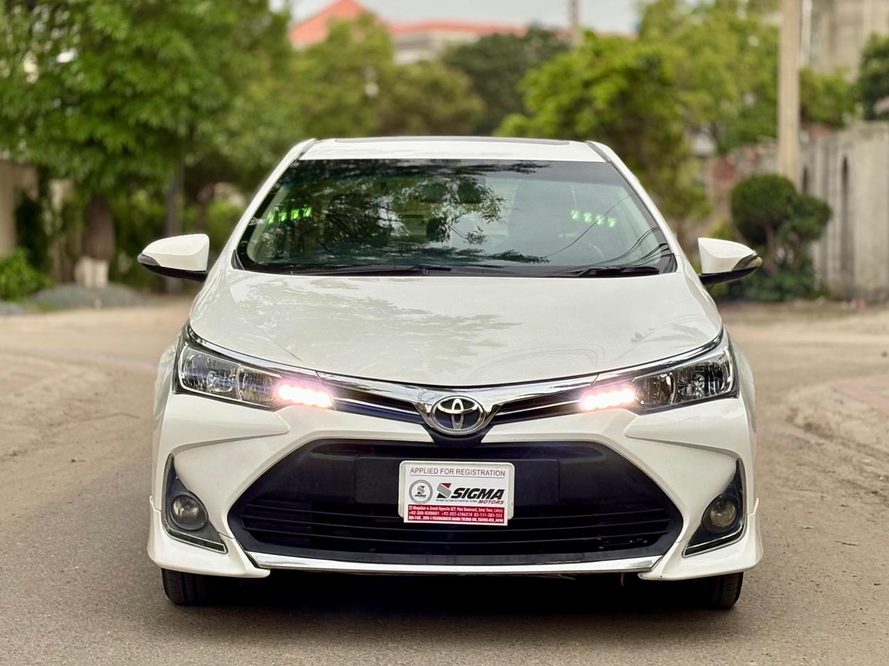 
								Toyota Corolla Grande 1.8 Converted to X 2016 full									