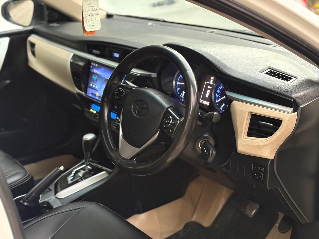 
								Toyota Corolla Grande 1.8 Converted to X 2016 full									