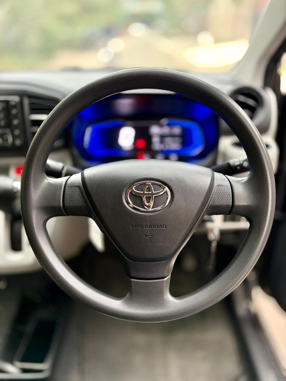 
								Daihatsu Mira ES XSA3 2022 full									