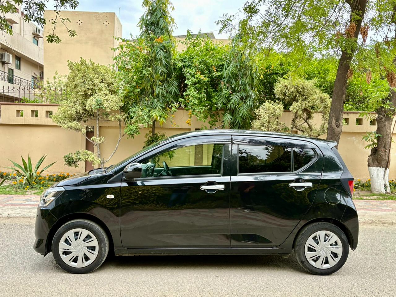 
								Daihatsu Mira ES XSA3 2022 full									