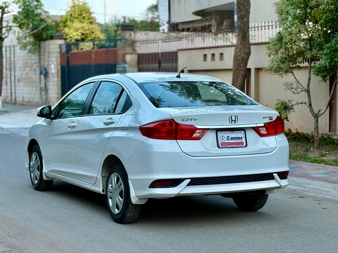 
								Honda City 1.2 Automatic 2024 full									