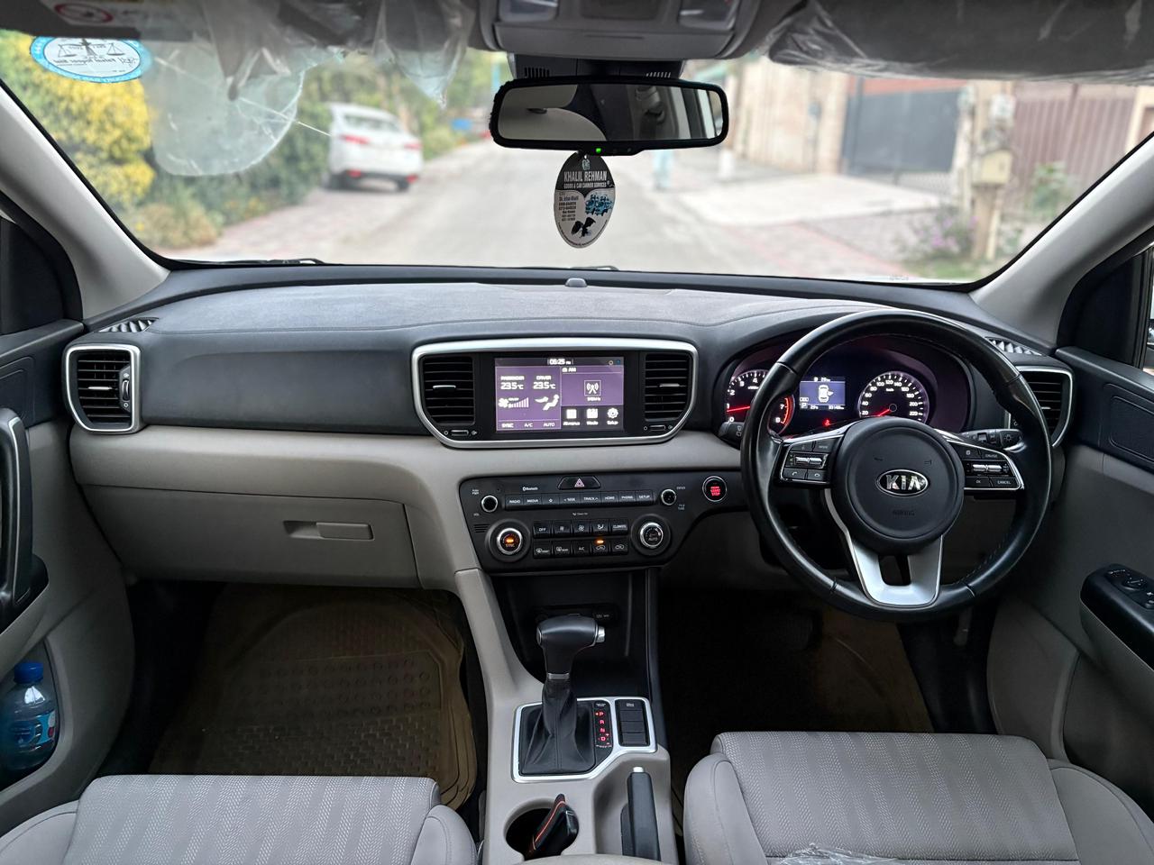 
								Honda City 1.2 Automatic 2024 full									