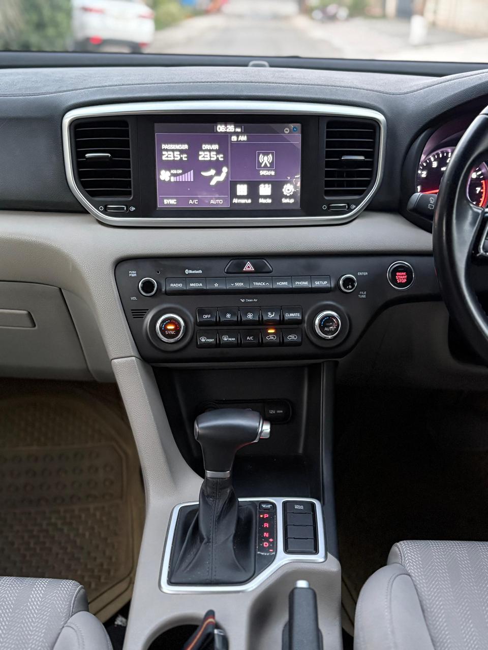 
								Honda City 1.2 Automatic 2024 full									