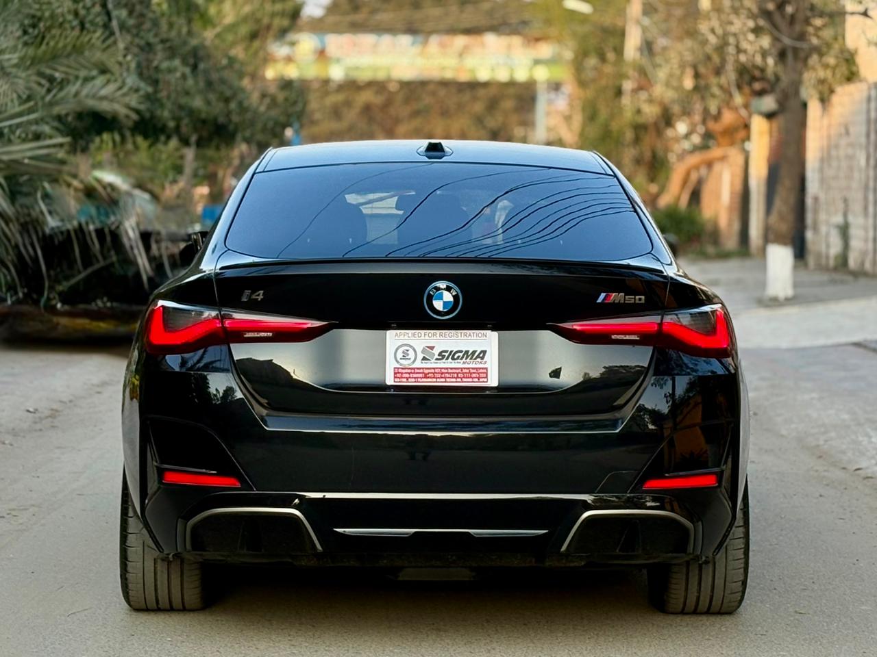 
								BMW i4 M50 2022 full									