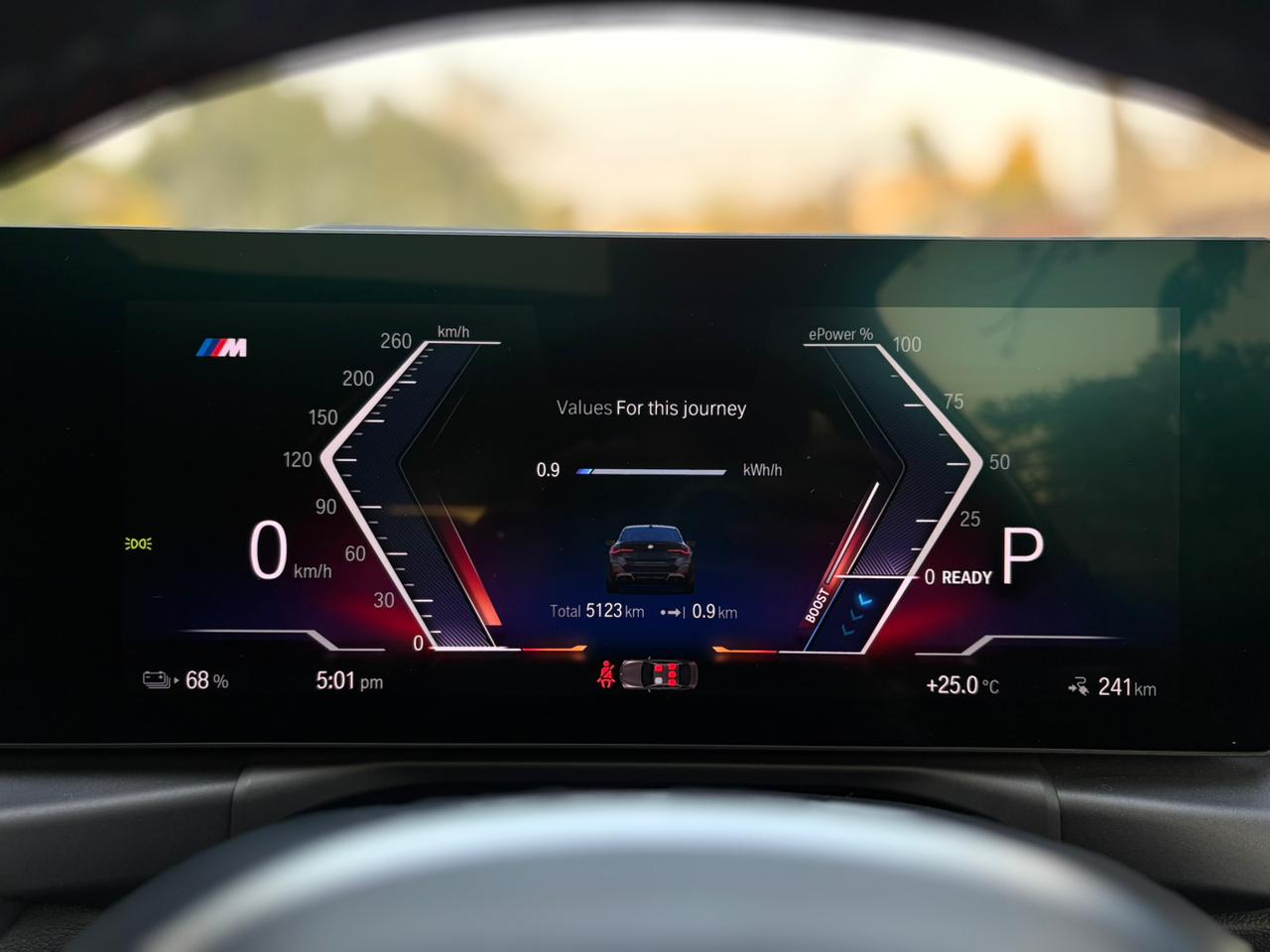 
								BMW i4 M50 2022 full									