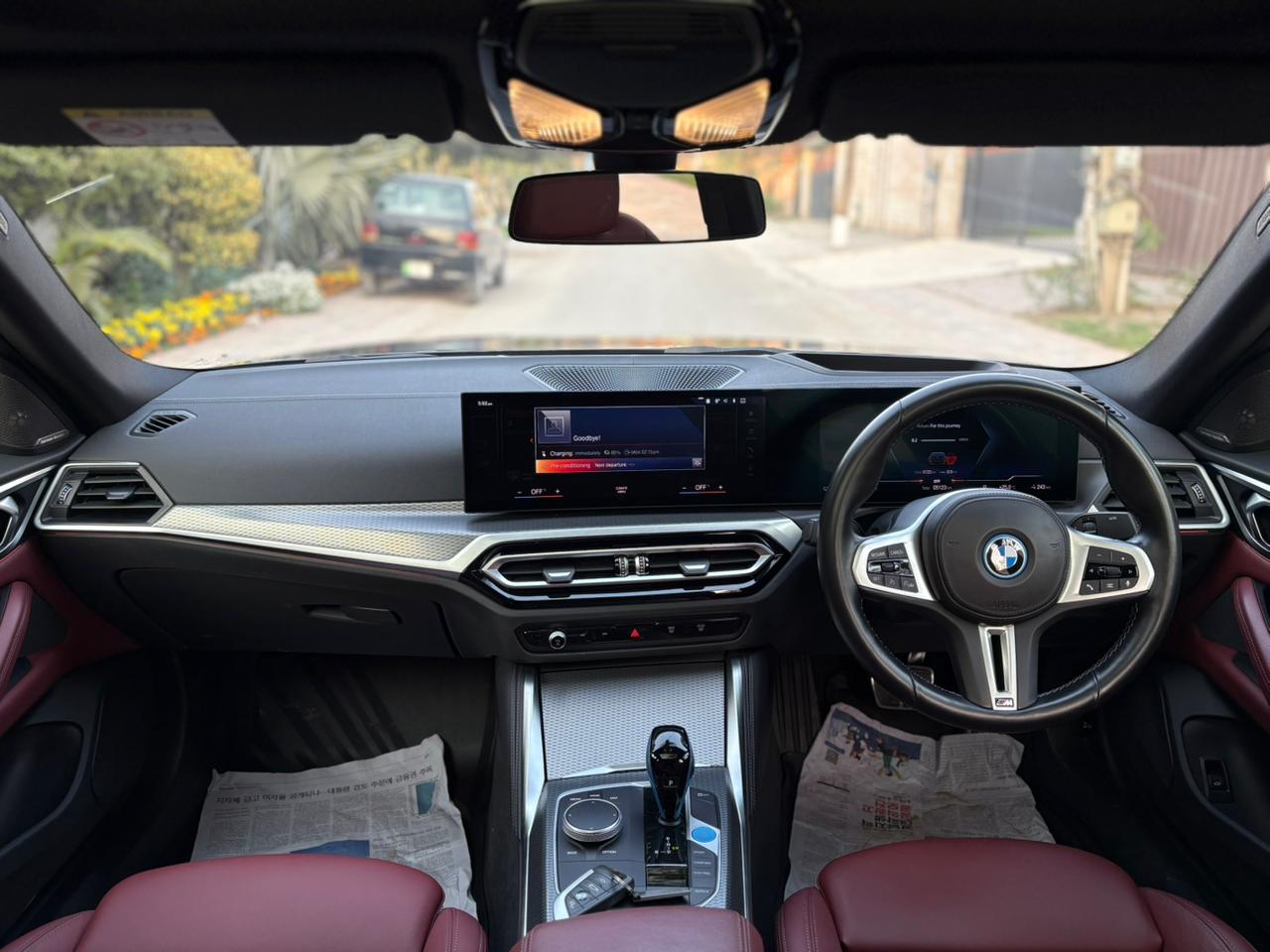 
								BMW i4 M50 2022 full									