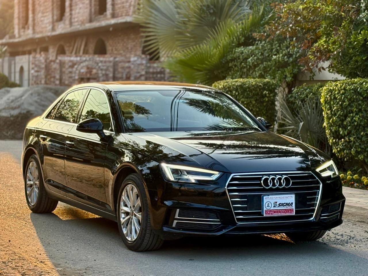 
								Audi A4 2019 full									